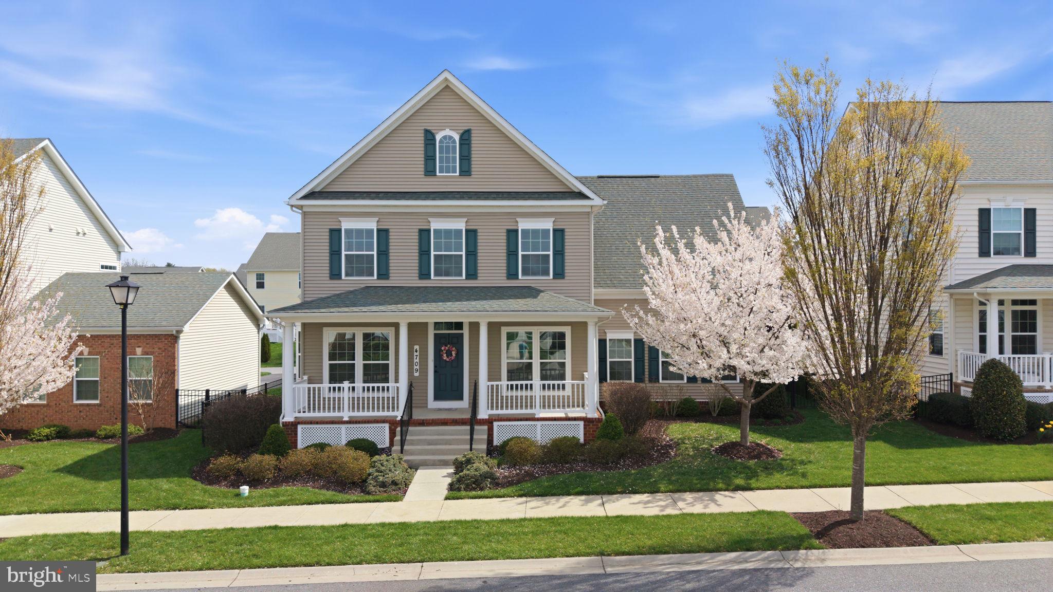 WOODBOURNE MANOR - Residential