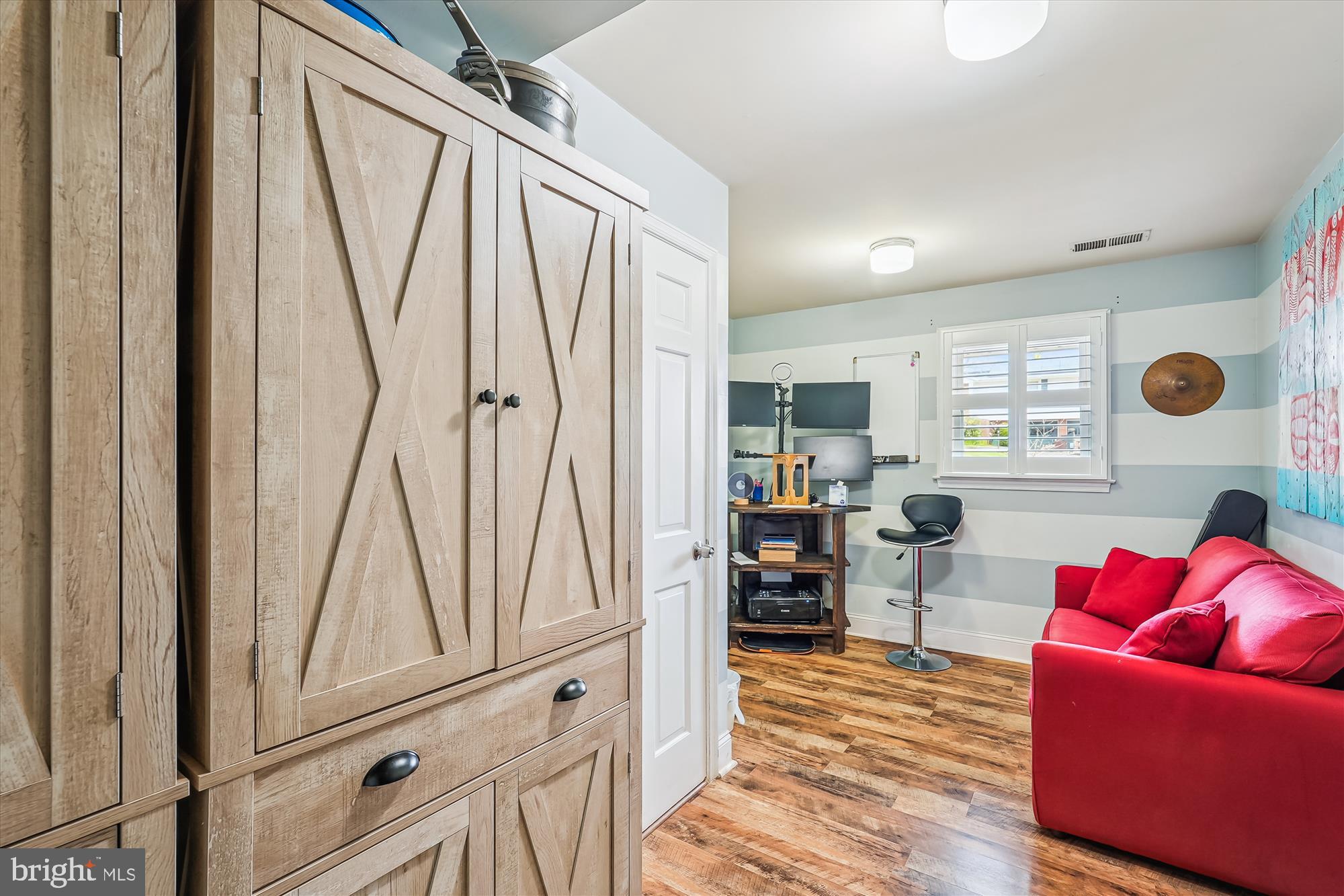 NORMANDY VILLAGE - Residential