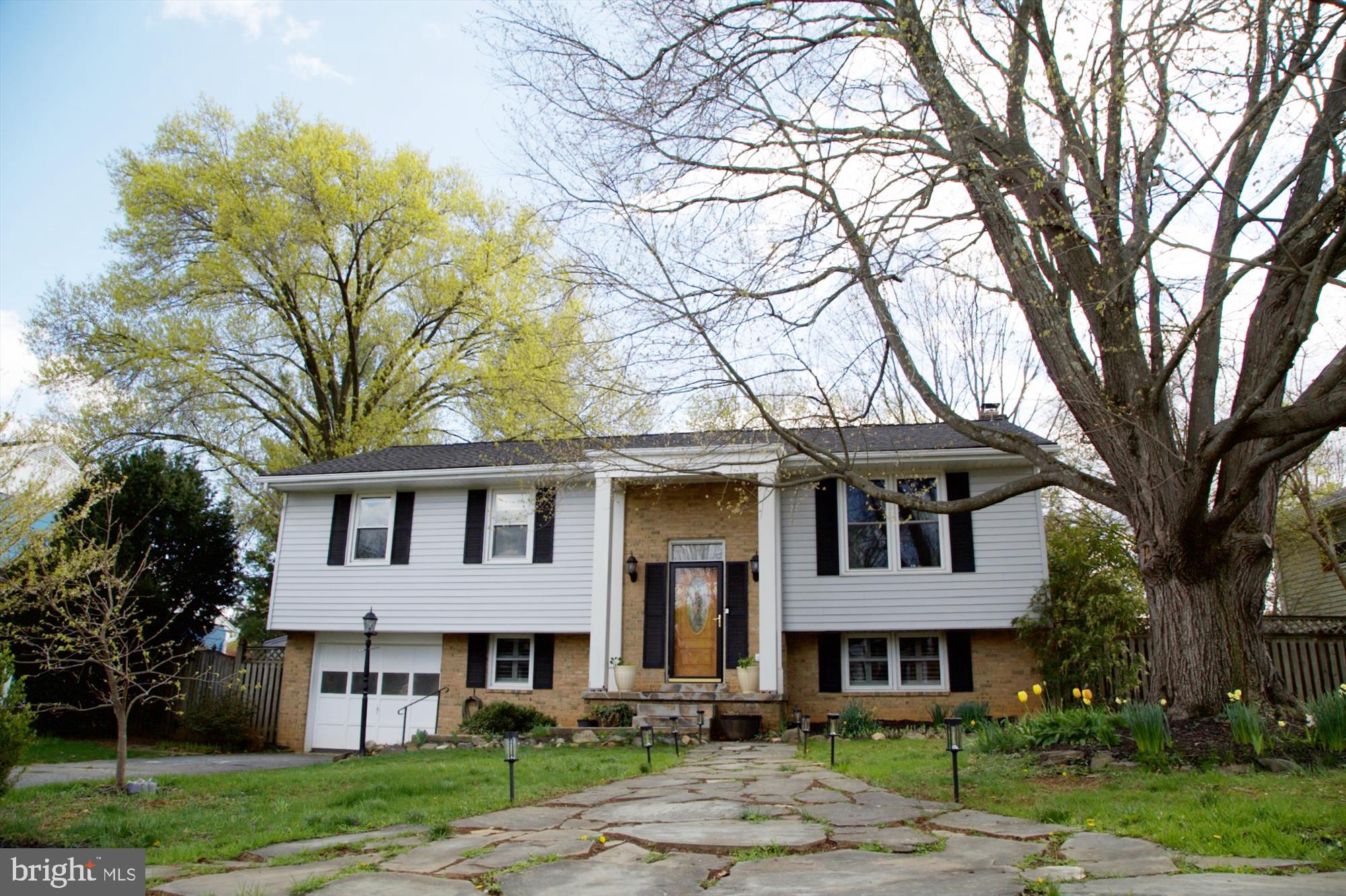 NORMANDY VILLAGE - Residential