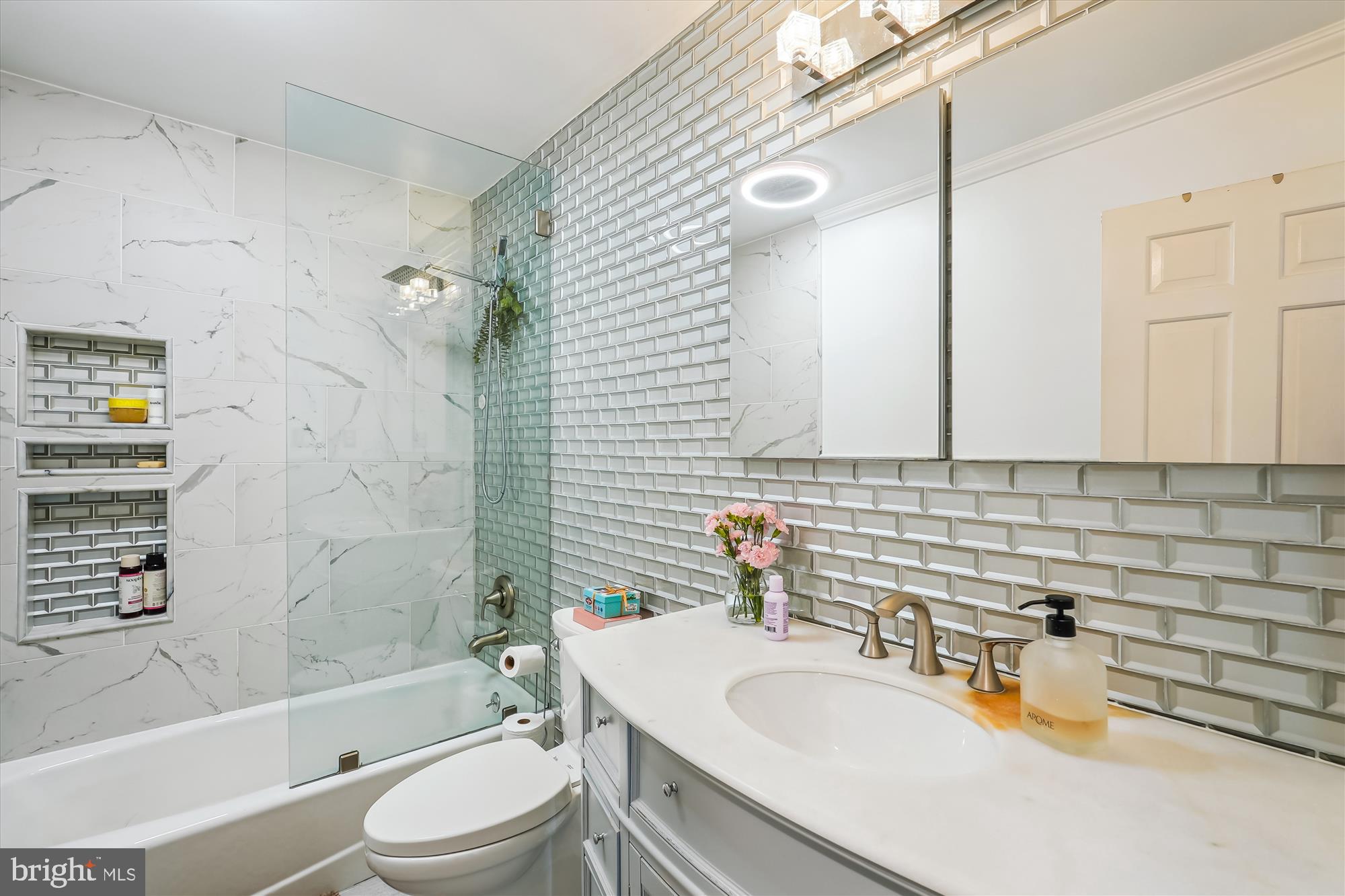 NORMANDY VILLAGE - Residential