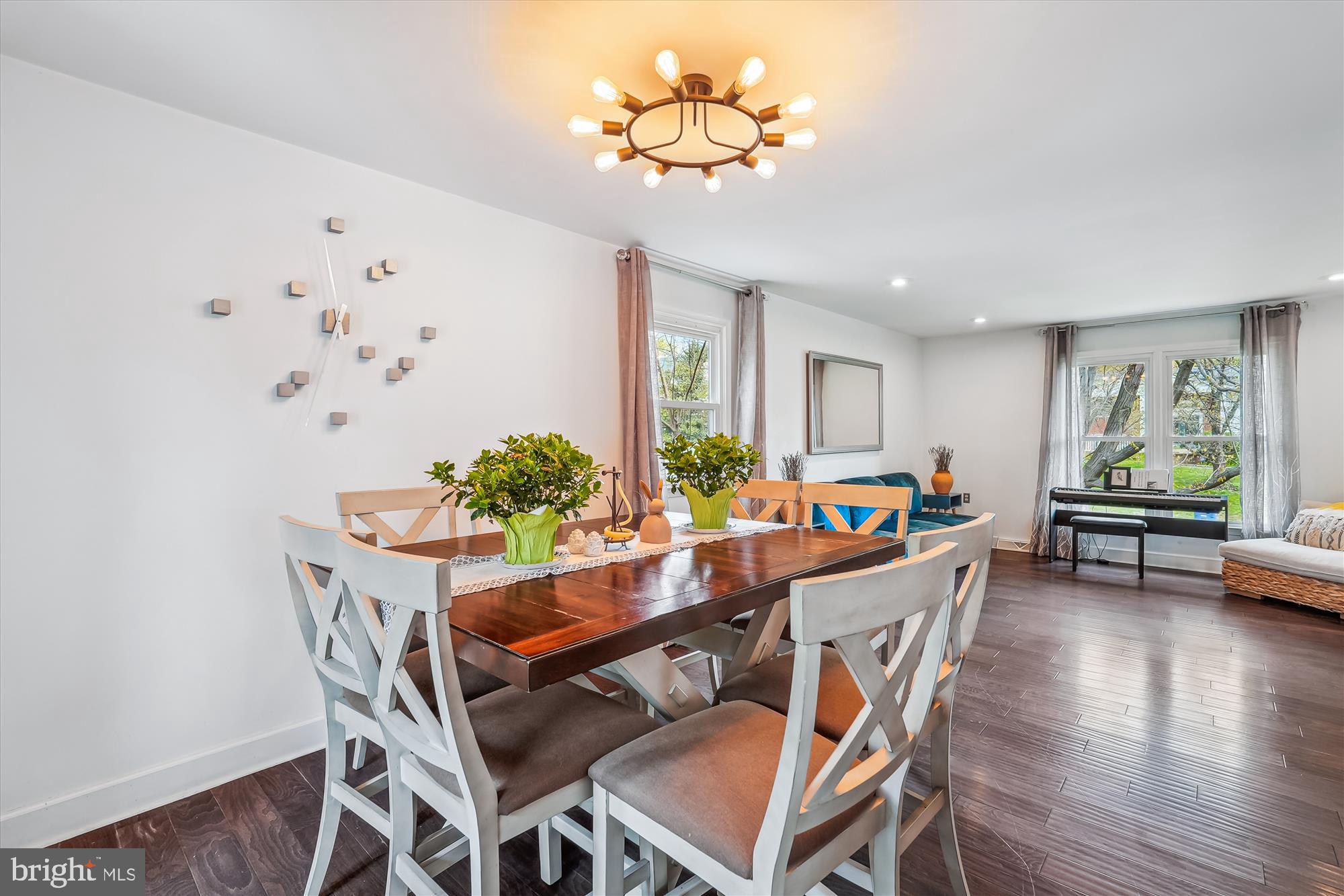 NORMANDY VILLAGE - Residential