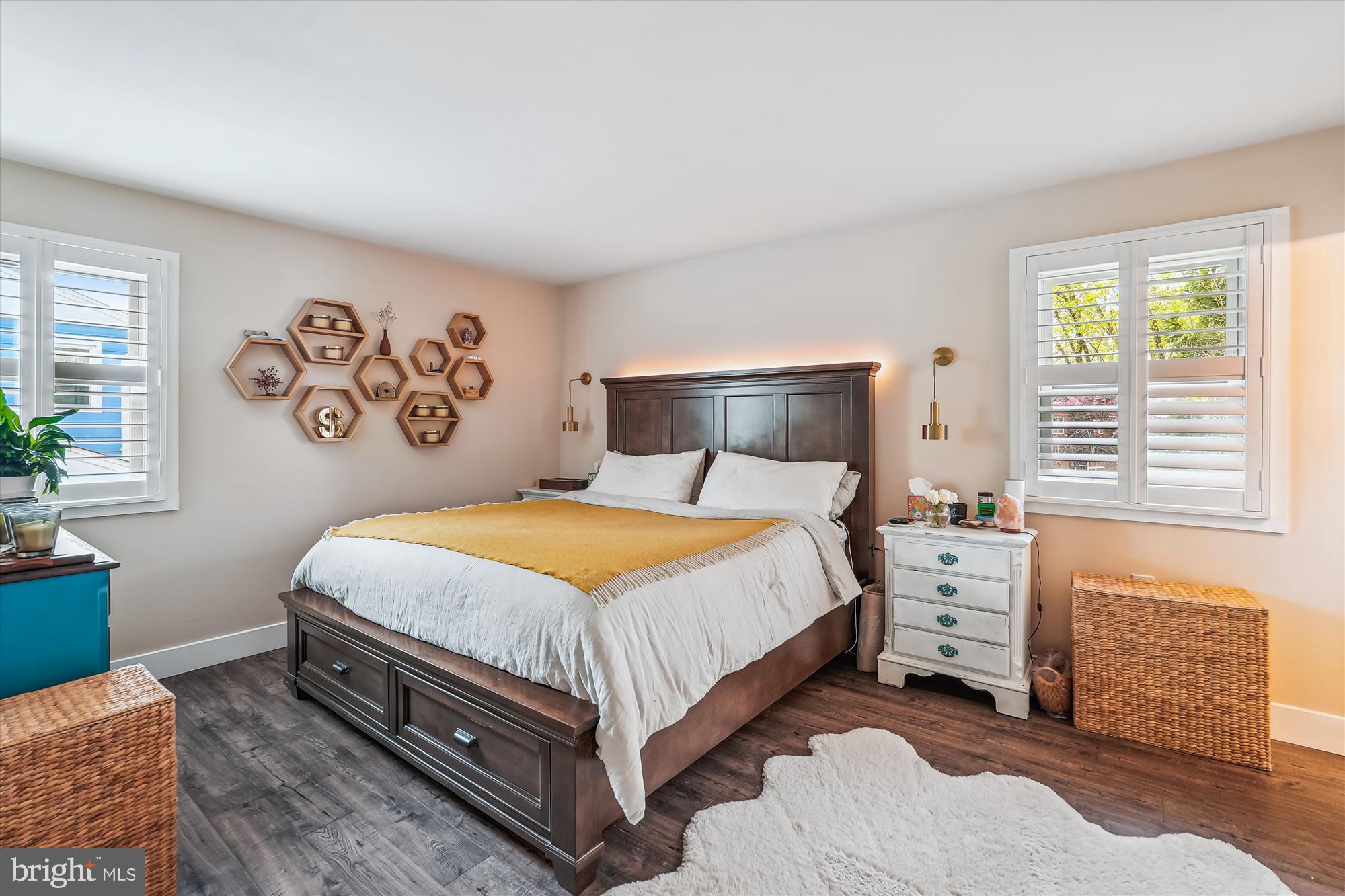 NORMANDY VILLAGE - Residential