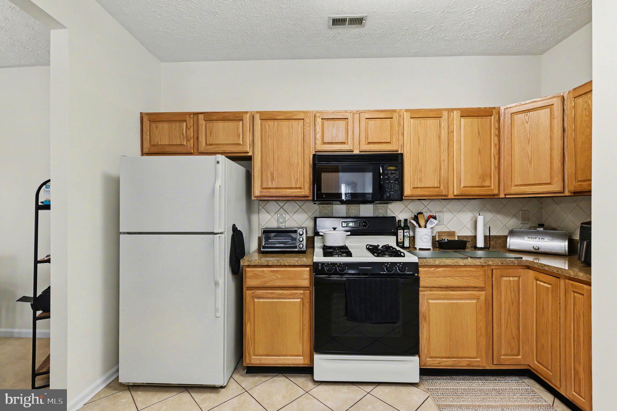 DURHAM MANOR - Residential