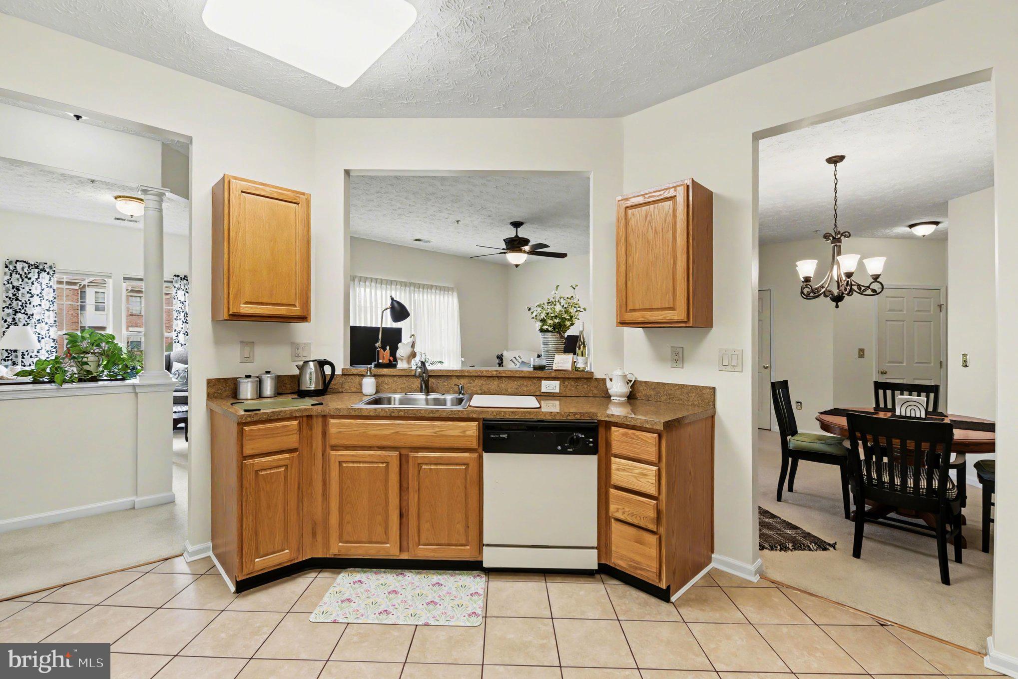 DURHAM MANOR - Residential