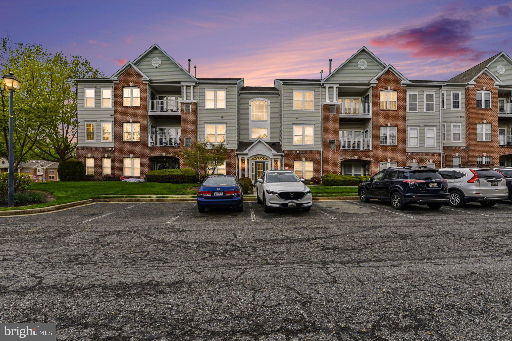 DURHAM MANOR - Residential