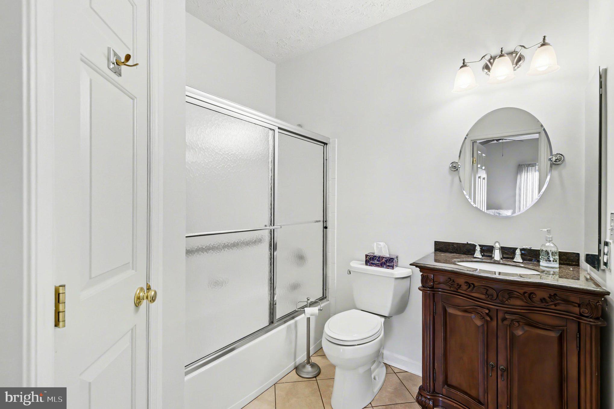 DURHAM MANOR - Residential