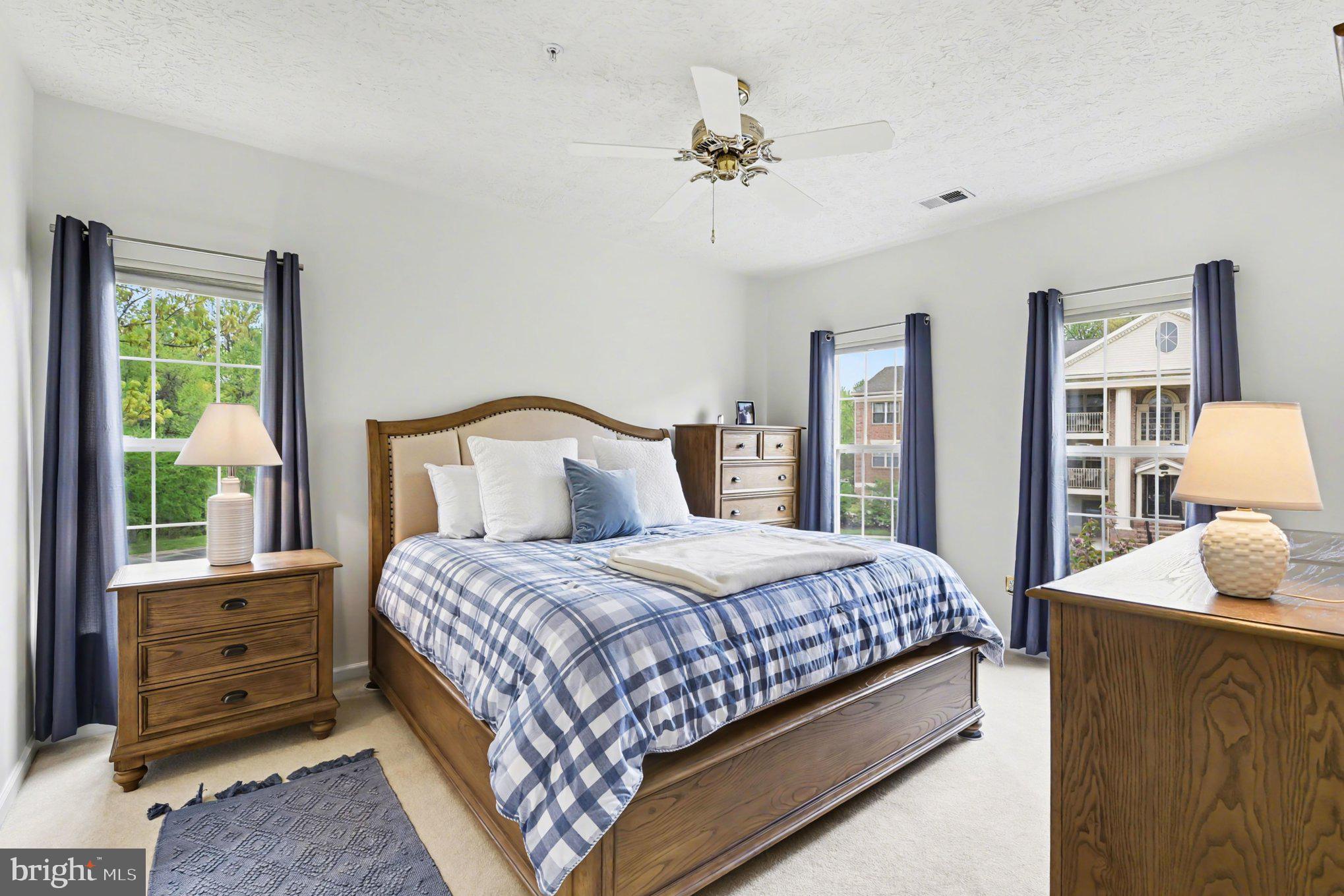 DURHAM MANOR - Residential