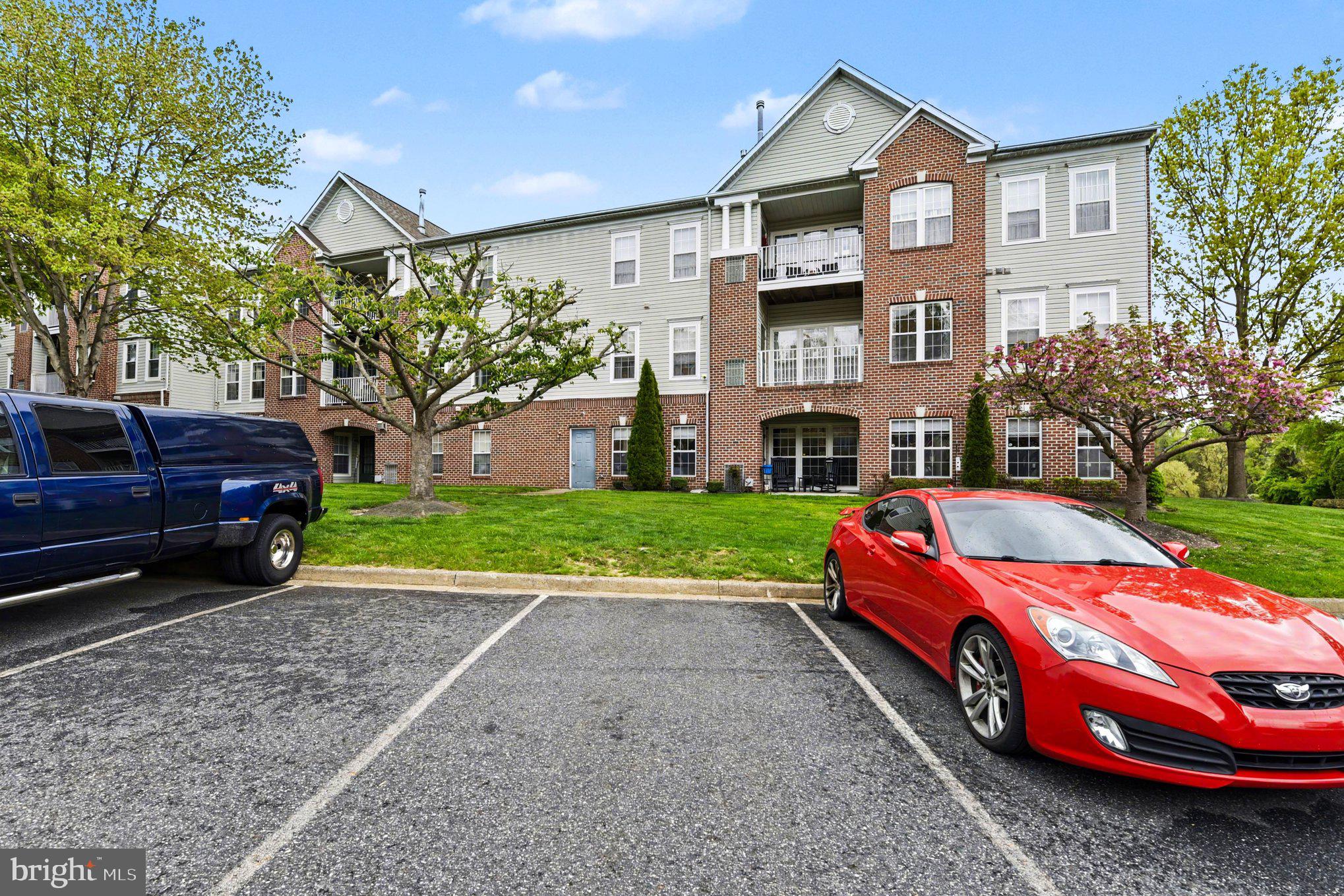 DURHAM MANOR - Residential