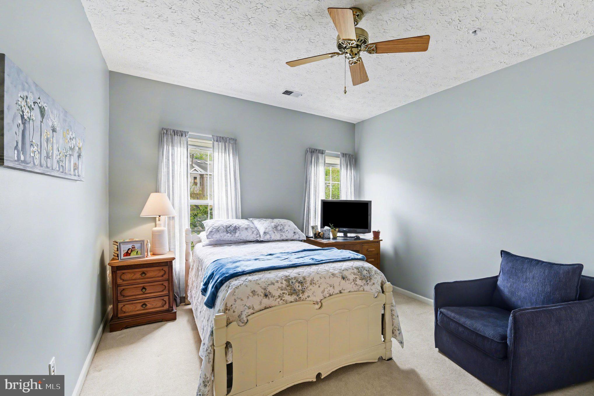 DURHAM MANOR - Residential