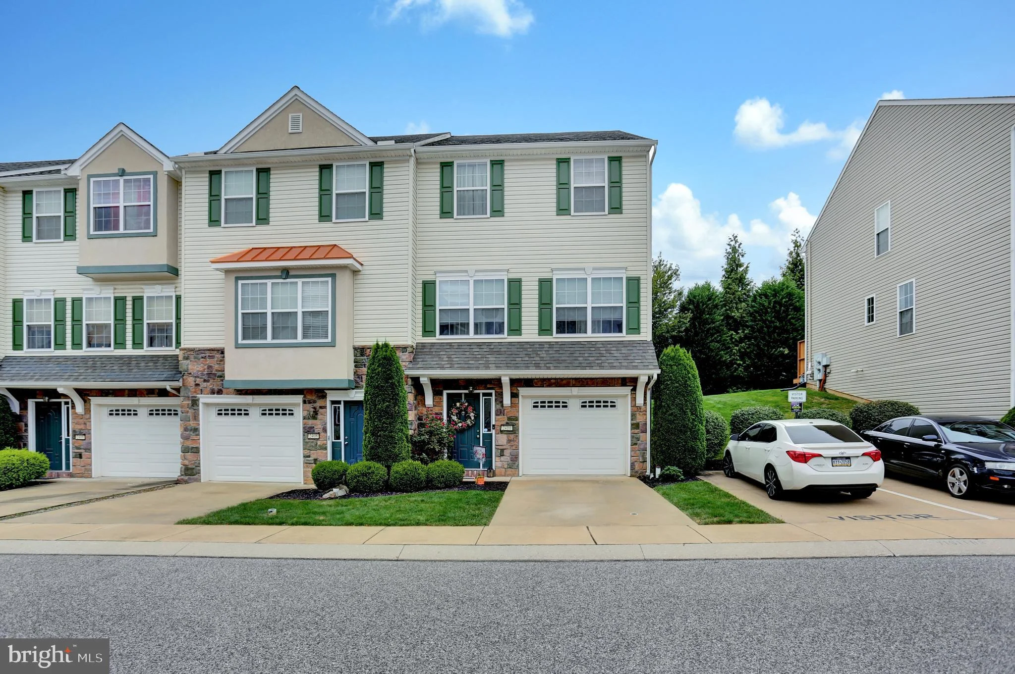 2410 Schultz Way, York, PA 17402