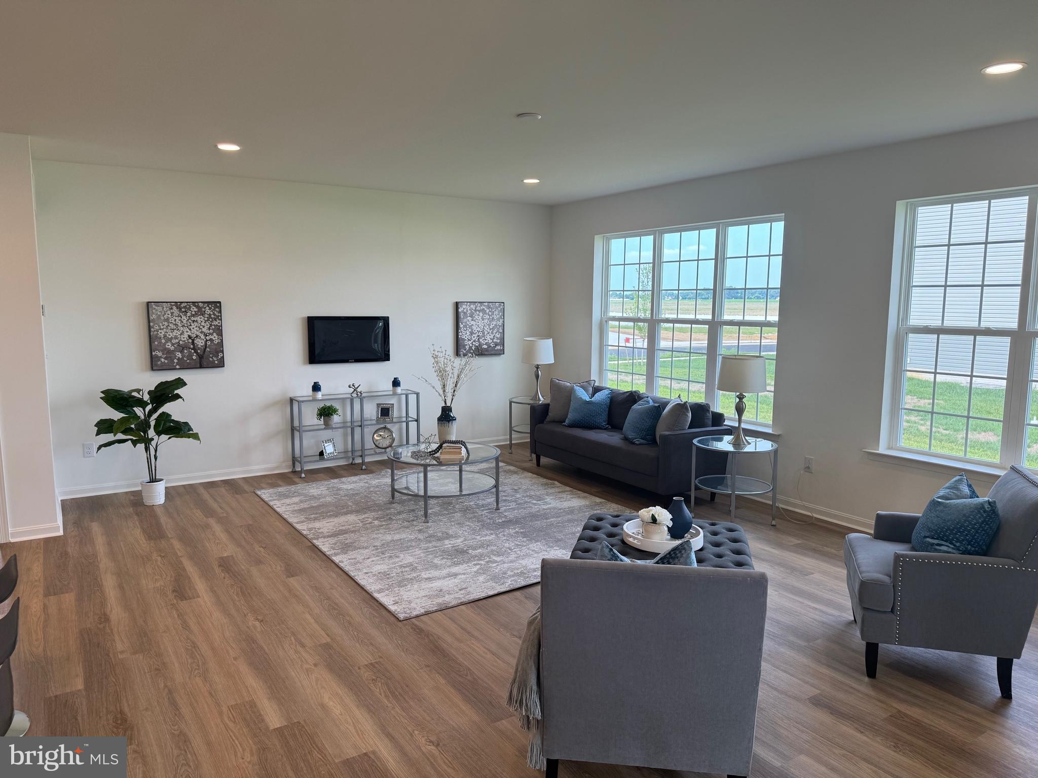196 ELM CREST LANE