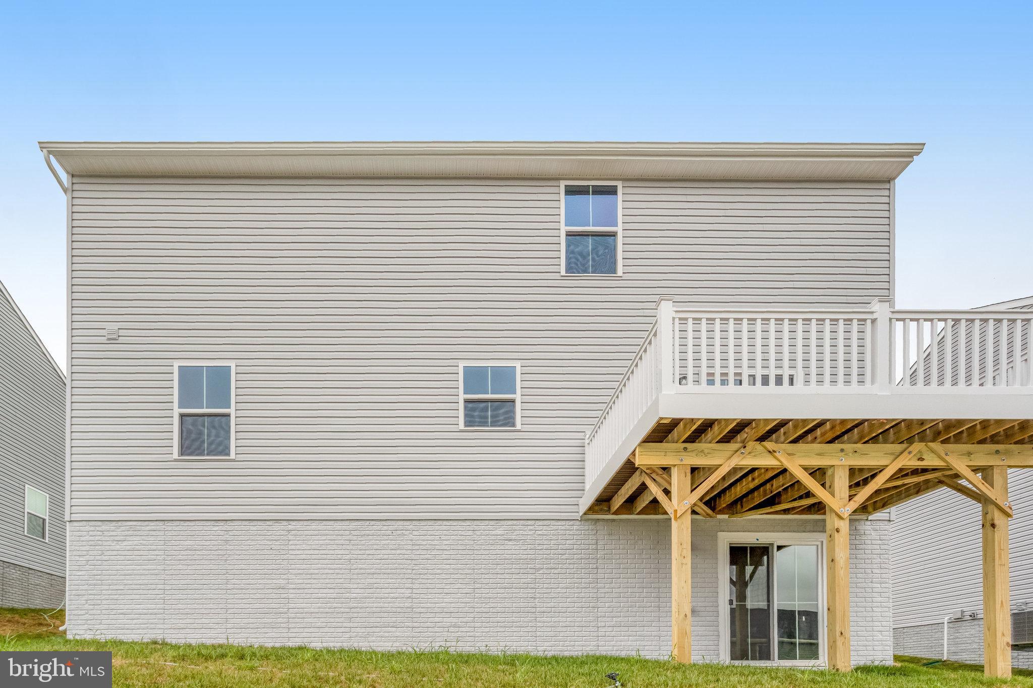 POTOMAC CHURCH FARMS - Residential Lease