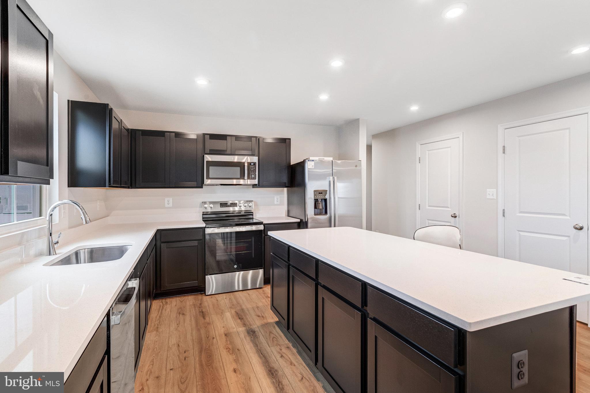 POTOMAC CHURCH FARMS - Residential Lease