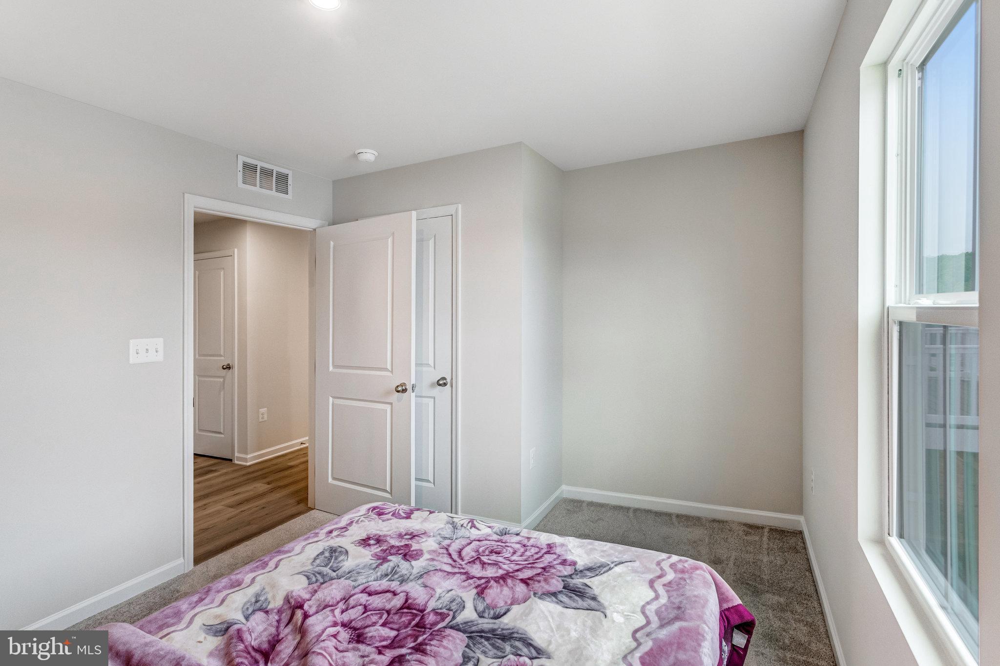 POTOMAC CHURCH FARMS - Residential Lease