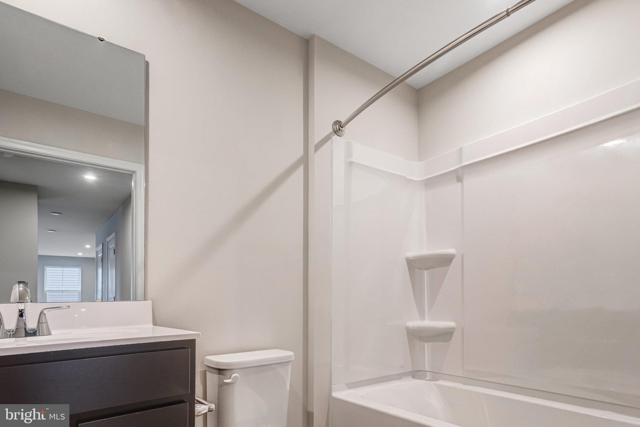 POTOMAC CHURCH FARMS - Residential Lease