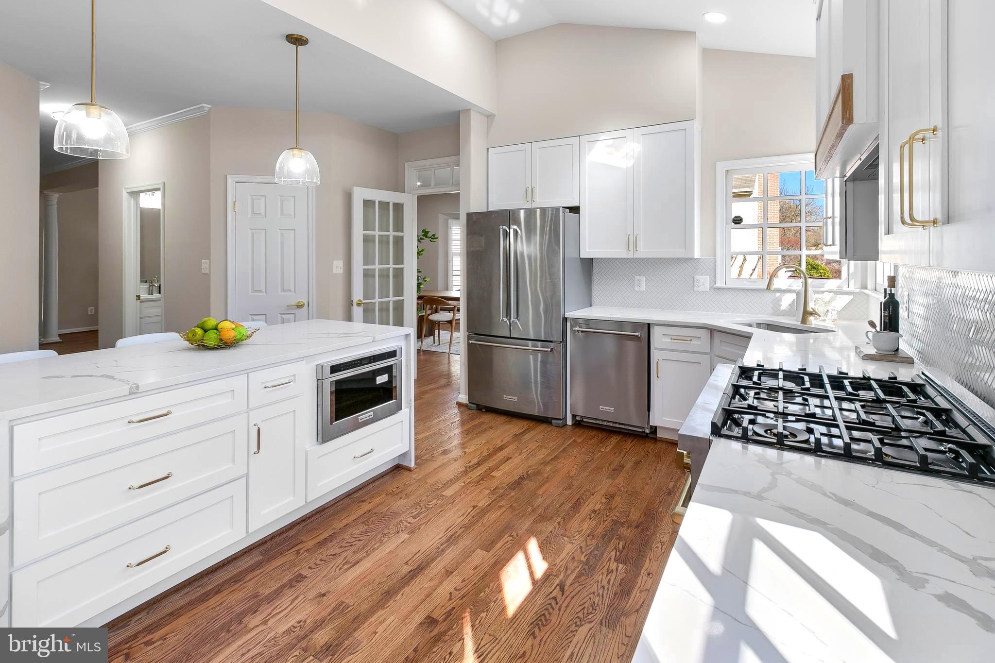 QUAKER HILL - Residential