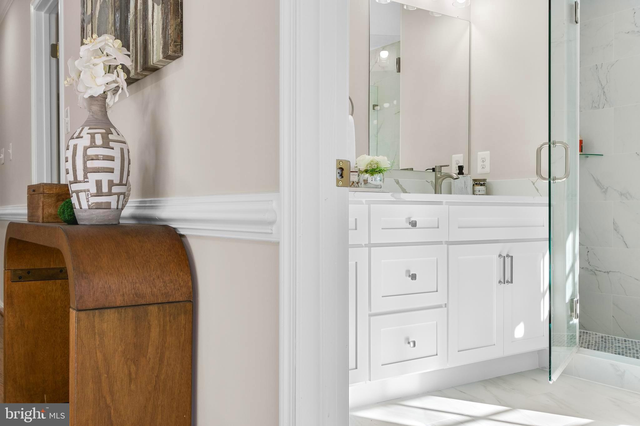 QUAKER HILL - Residential