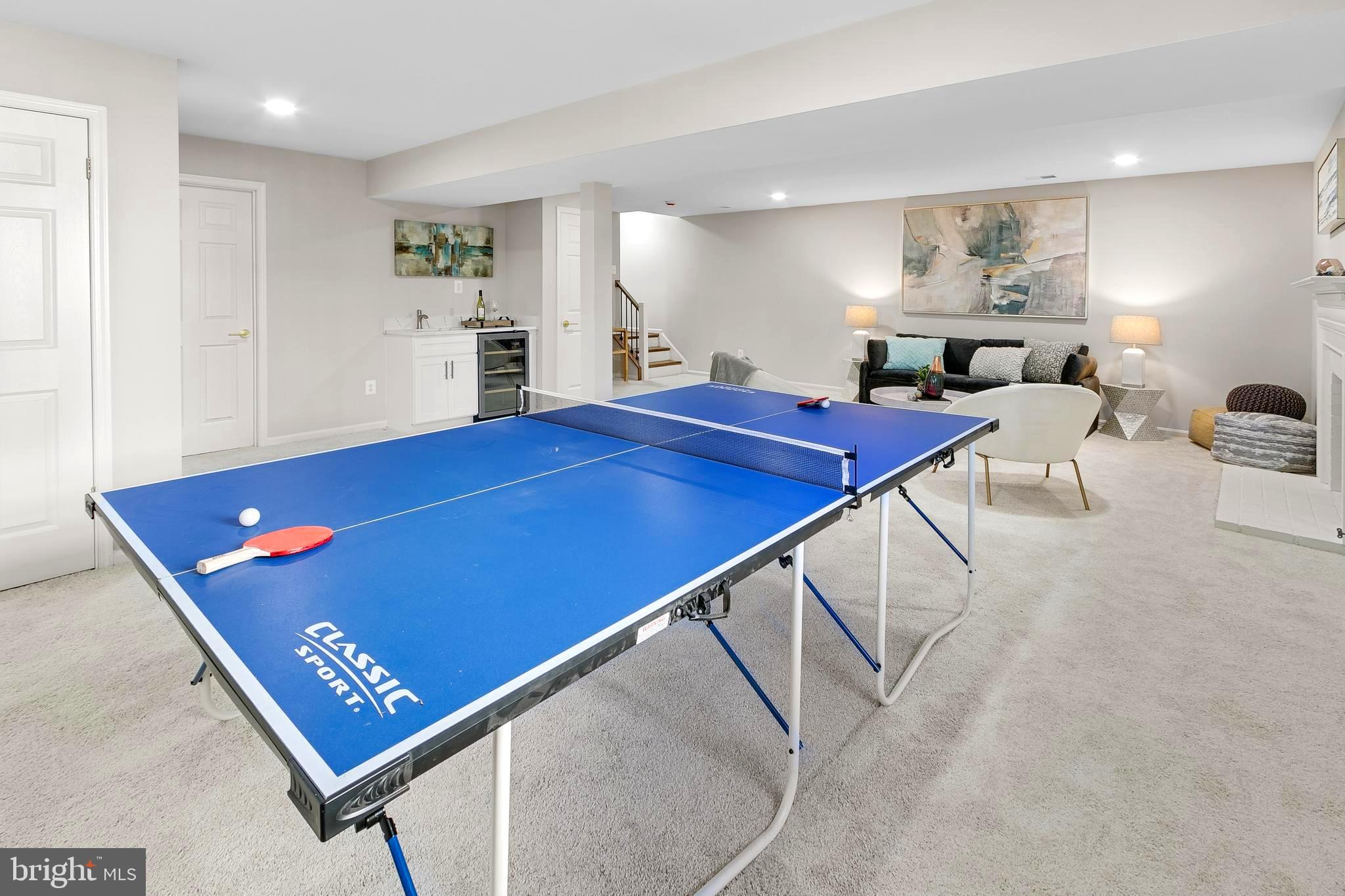 QUAKER HILL - Residential