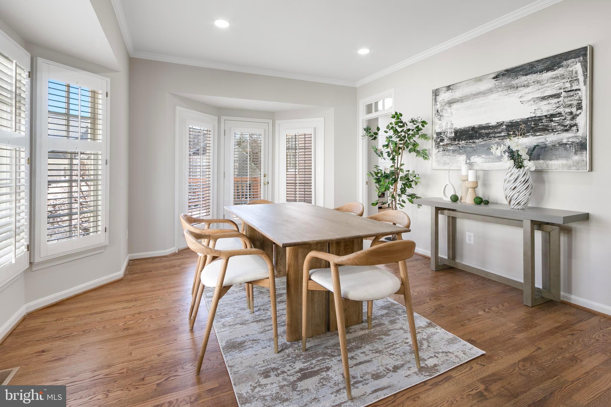 QUAKER HILL - Residential