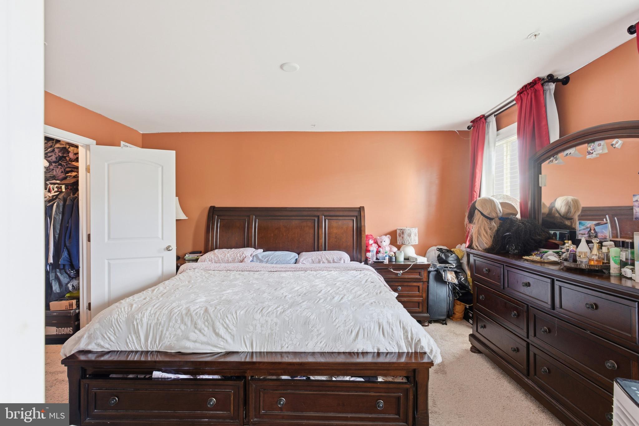 WOODMOORE TOWNE CENTRE - Residential Lease