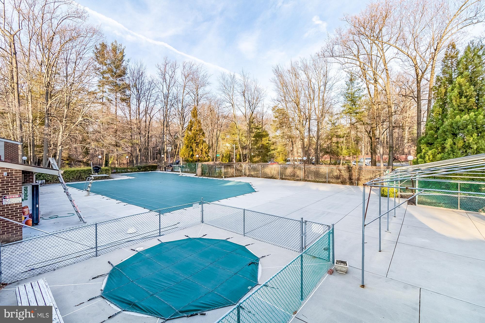 ANNEN WOODS - Residential