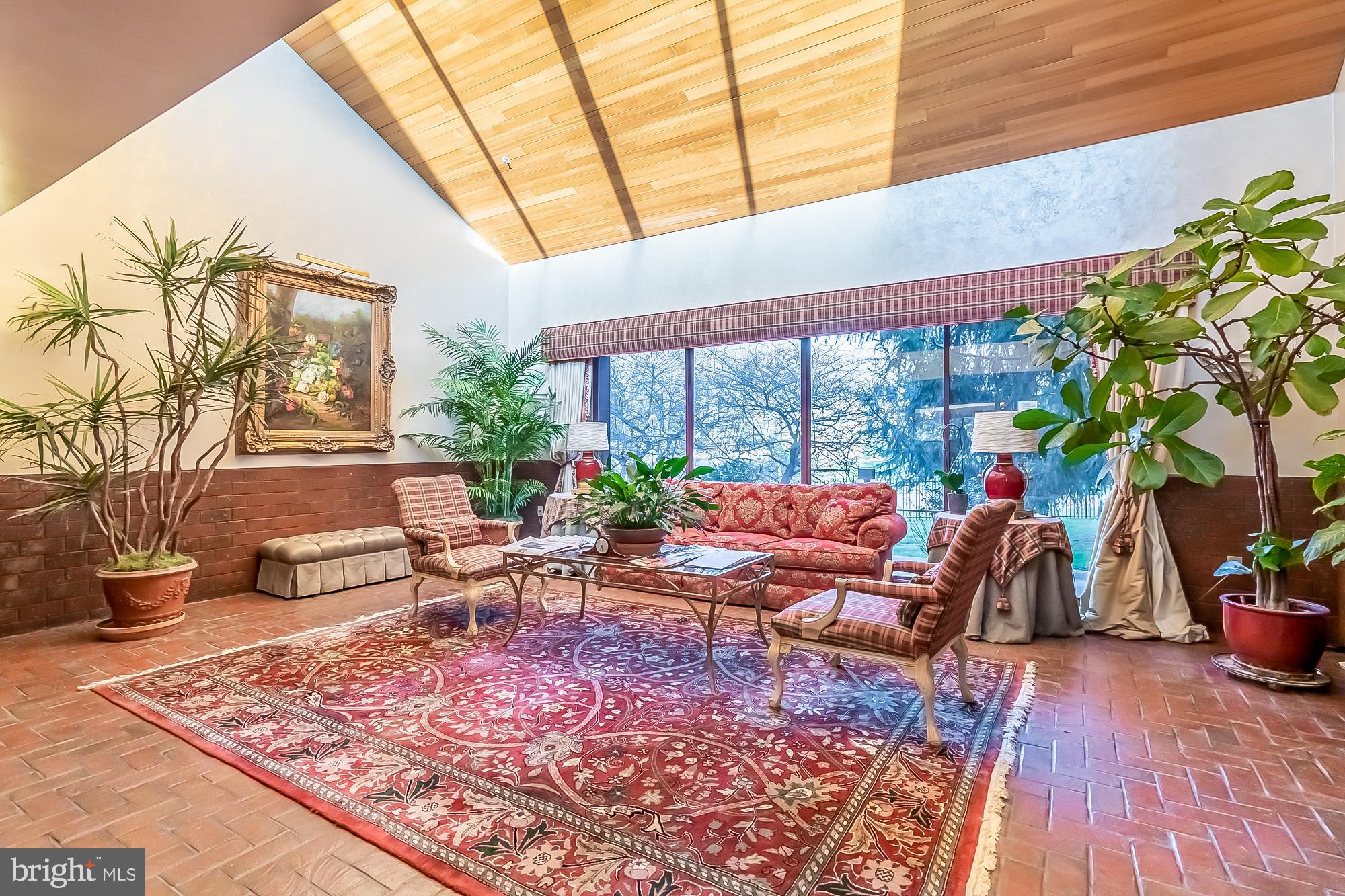 ANNEN WOODS - Residential