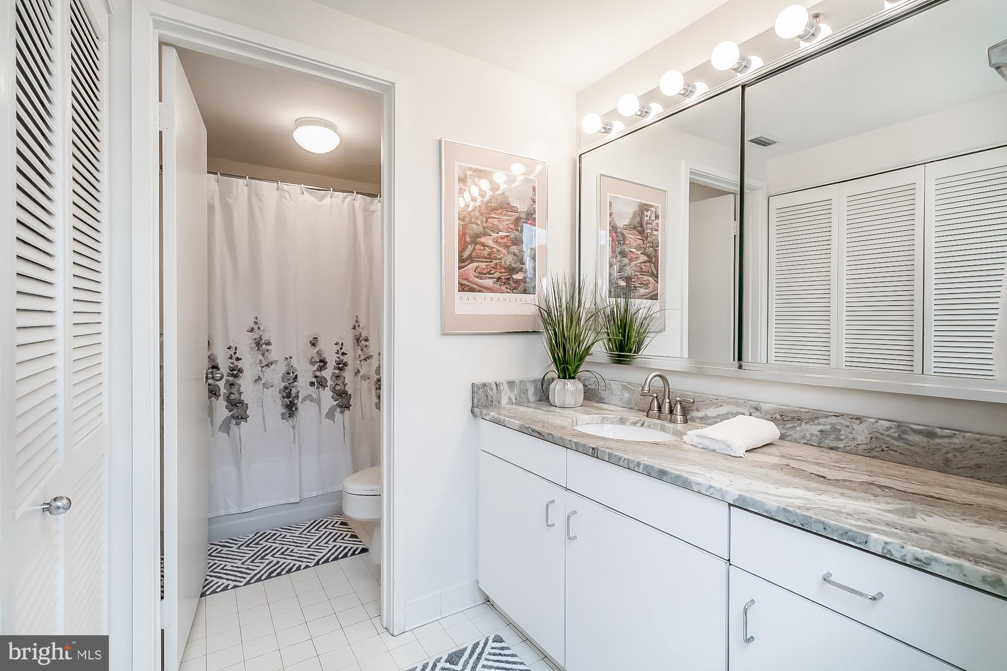 ANNEN WOODS - Residential