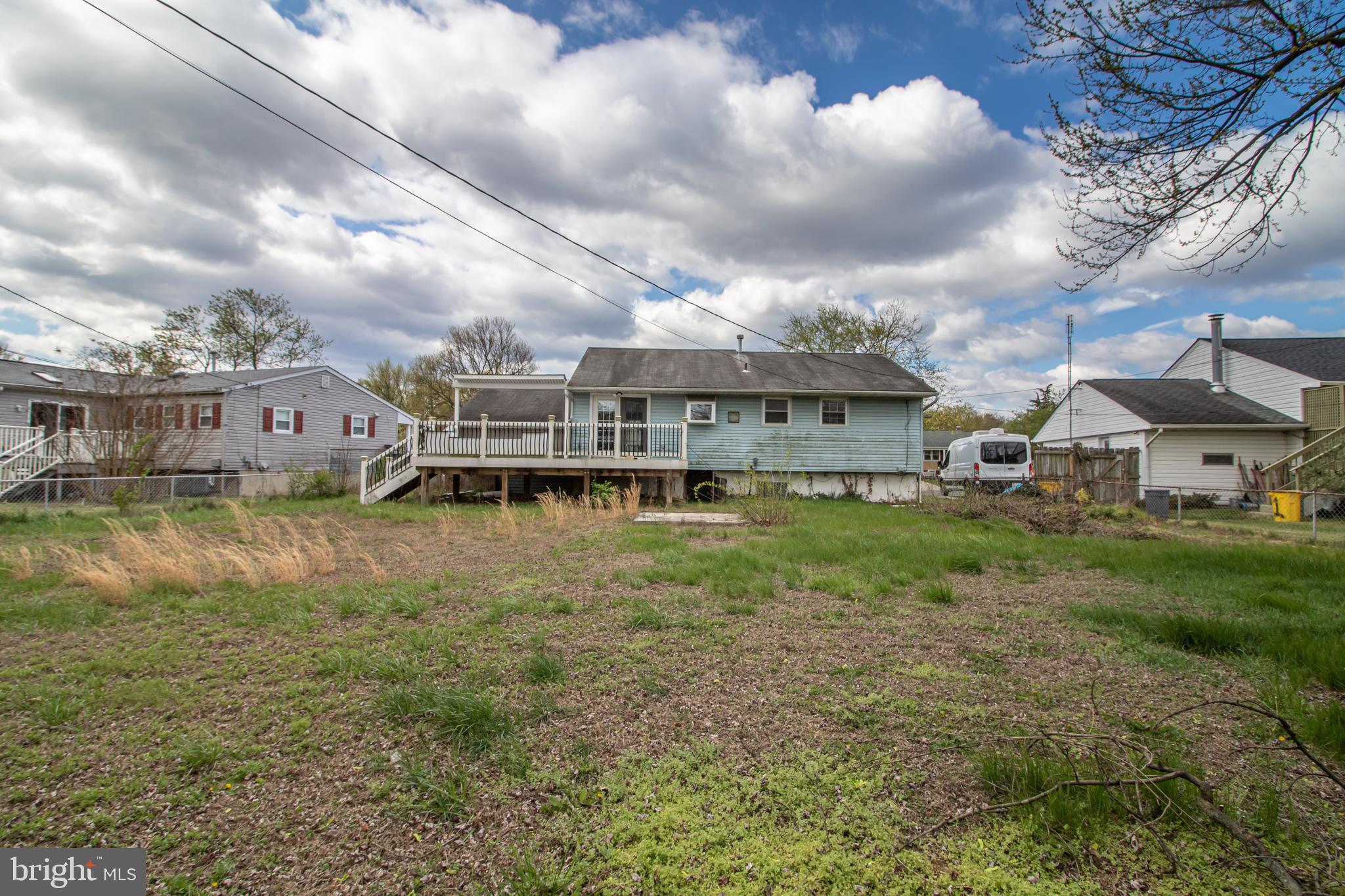 SUBURBIA - Residential