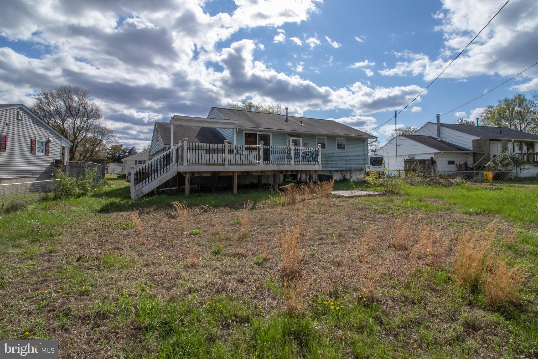 SUBURBIA - Residential