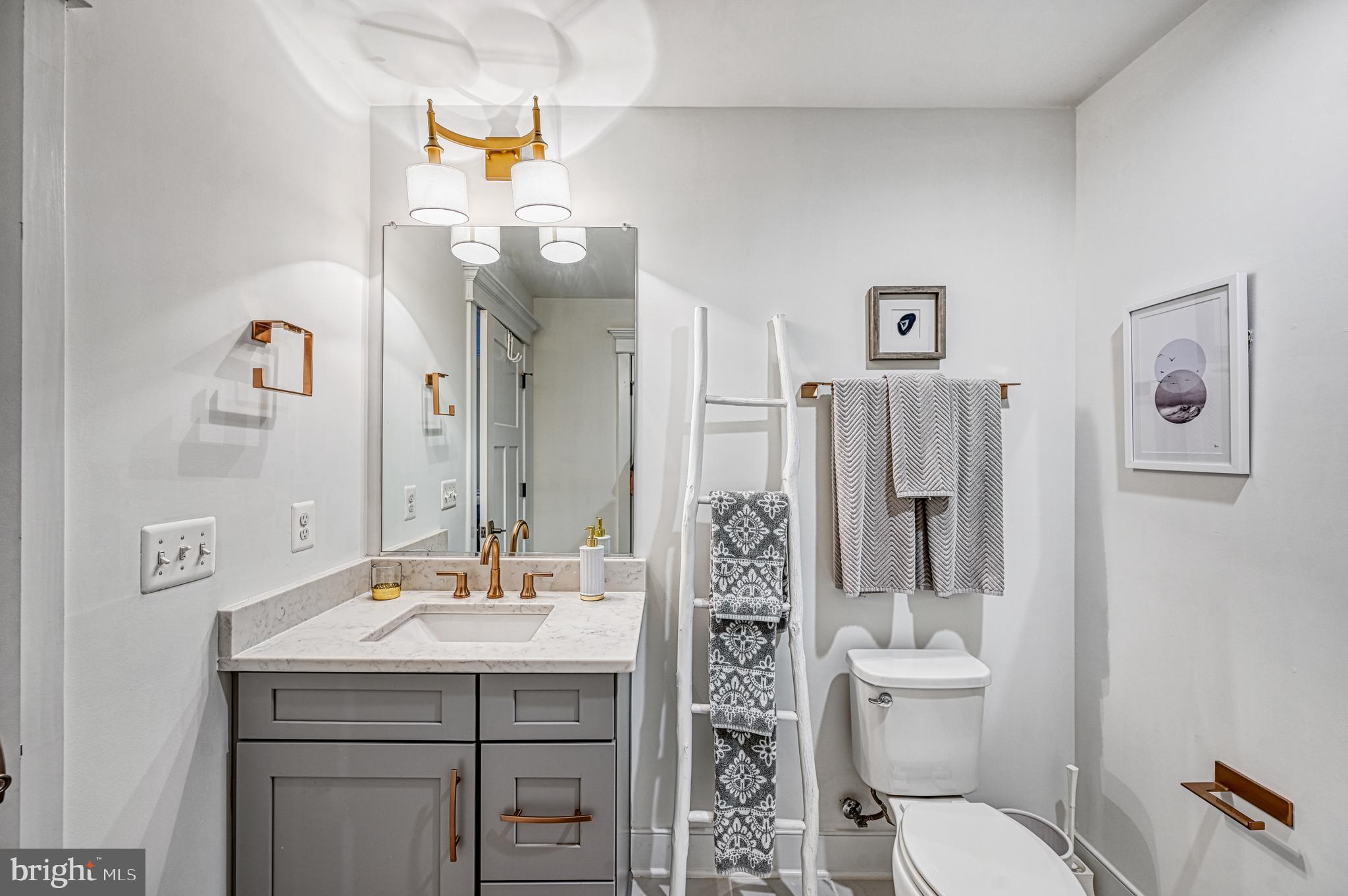 SUNSET COVE - Residential