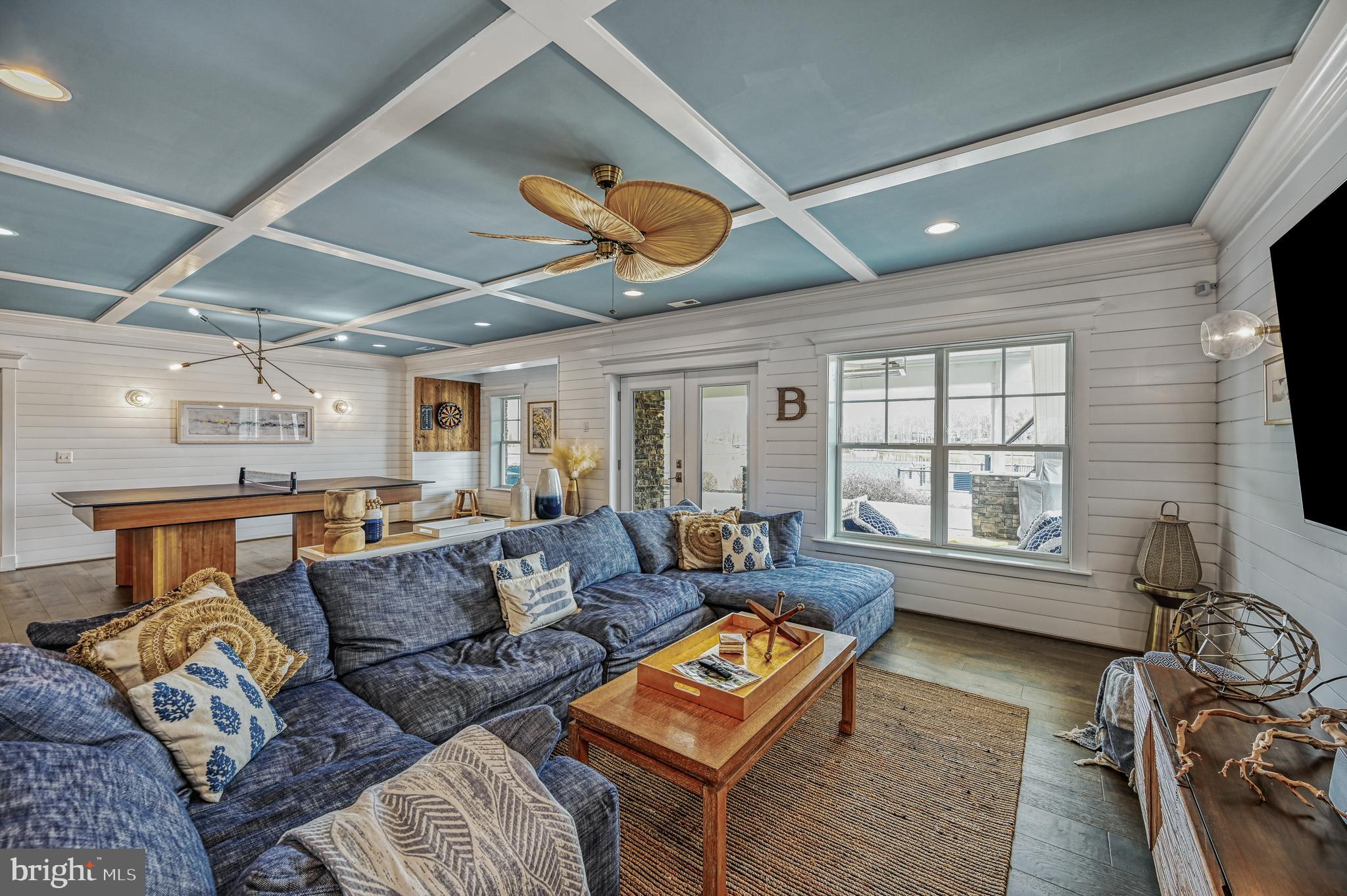 SUNSET COVE - Residential