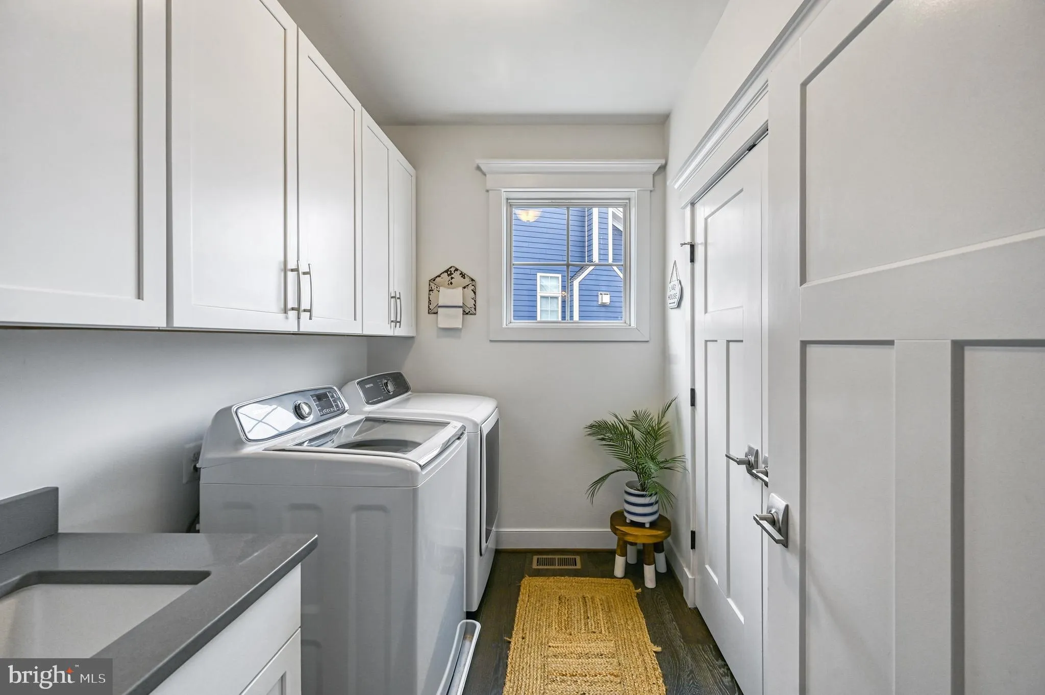 Mineral, Virginia 23117, United States, 6 Bedrooms Bedrooms, ,5 BathroomsBathrooms,Residential,Pending,10864