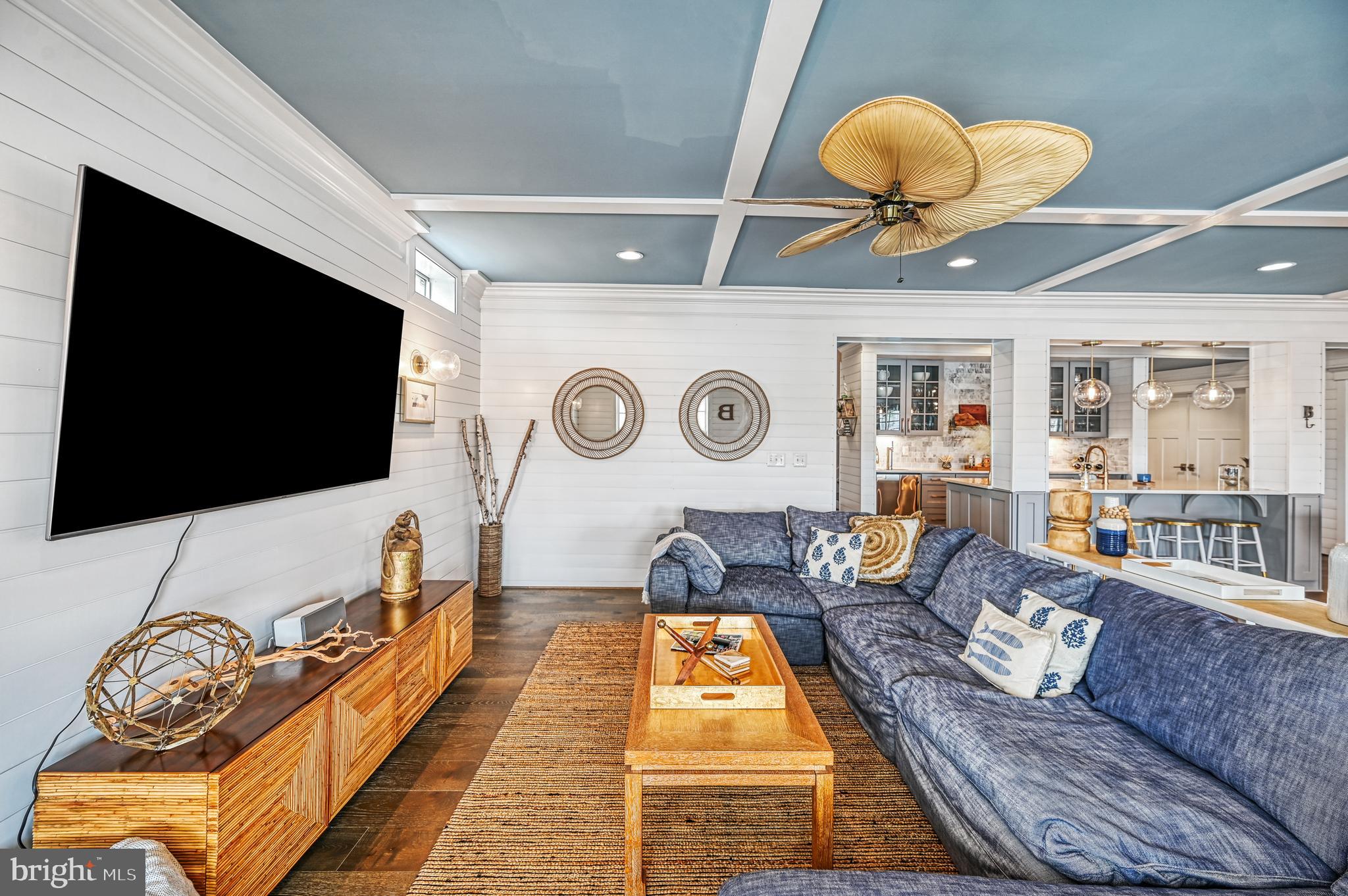 SUNSET COVE - Residential