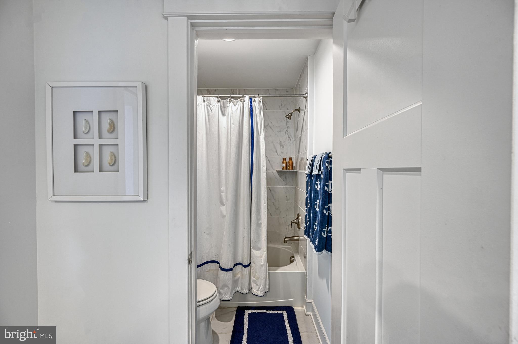 SUNSET COVE - Residential