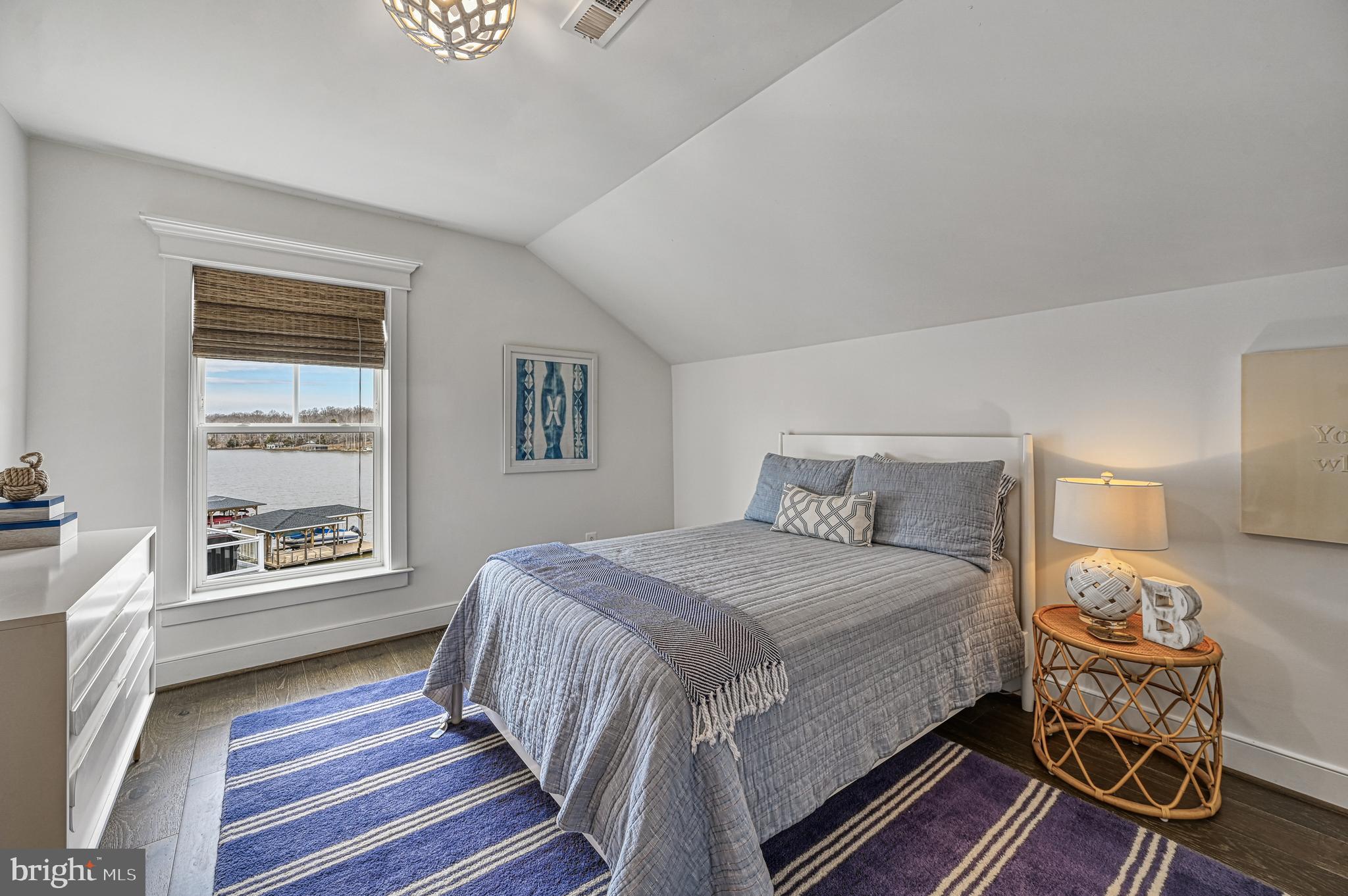 SUNSET COVE - Residential