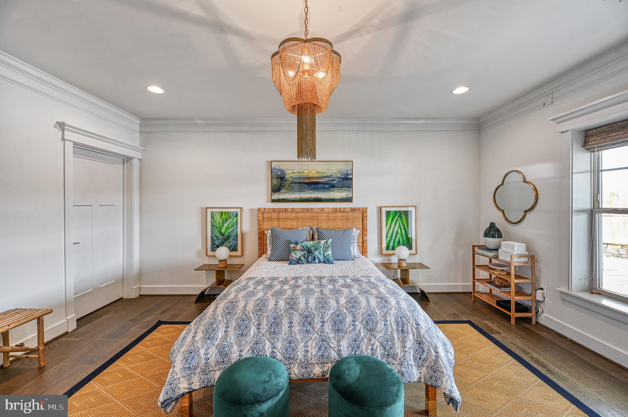 SUNSET COVE - Residential