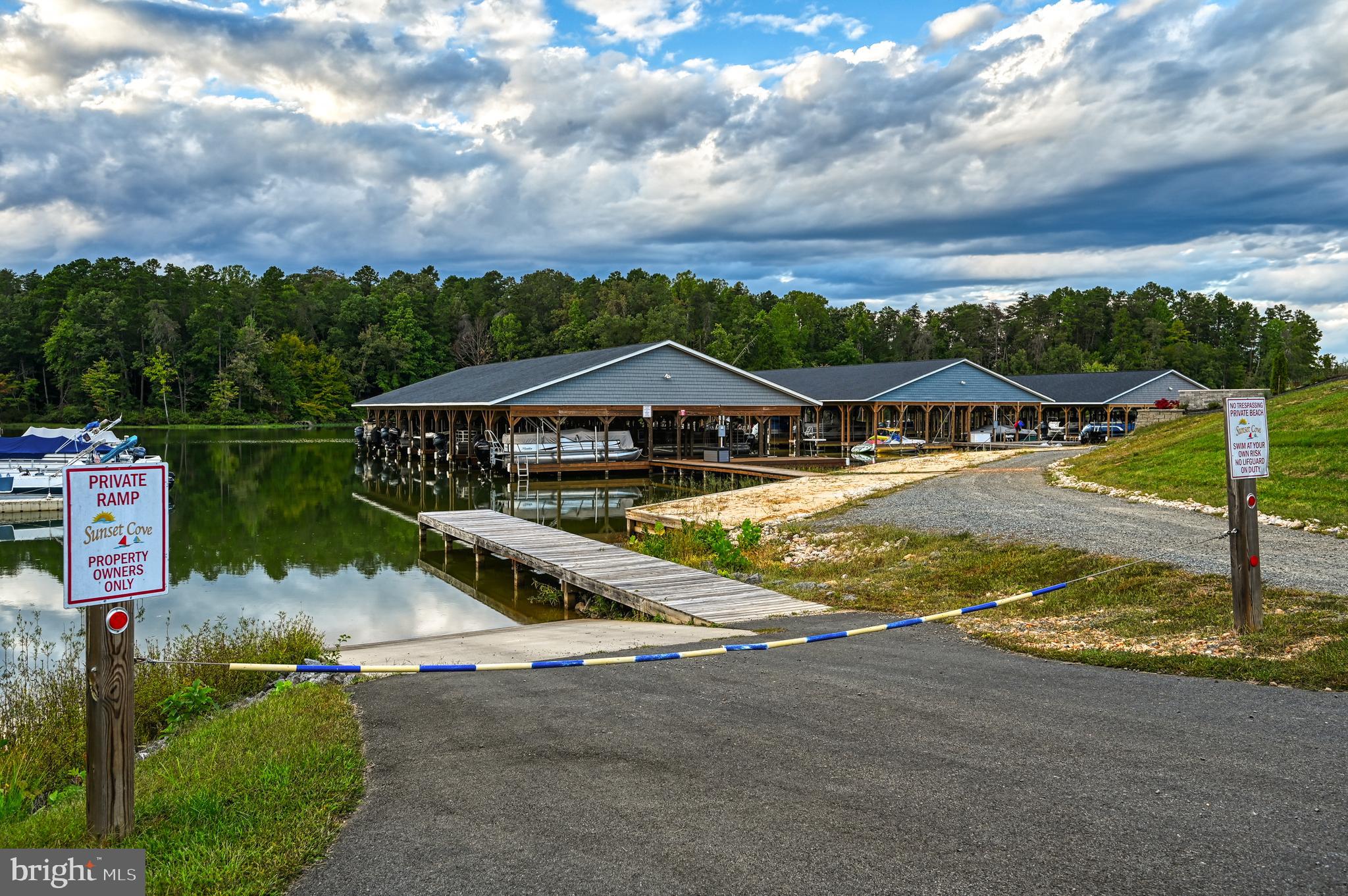 SUNSET COVE - Residential