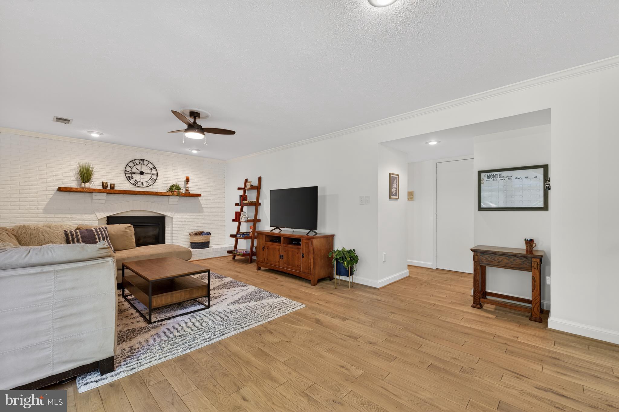 QUINCE ORCHARD VALLEY - Residential