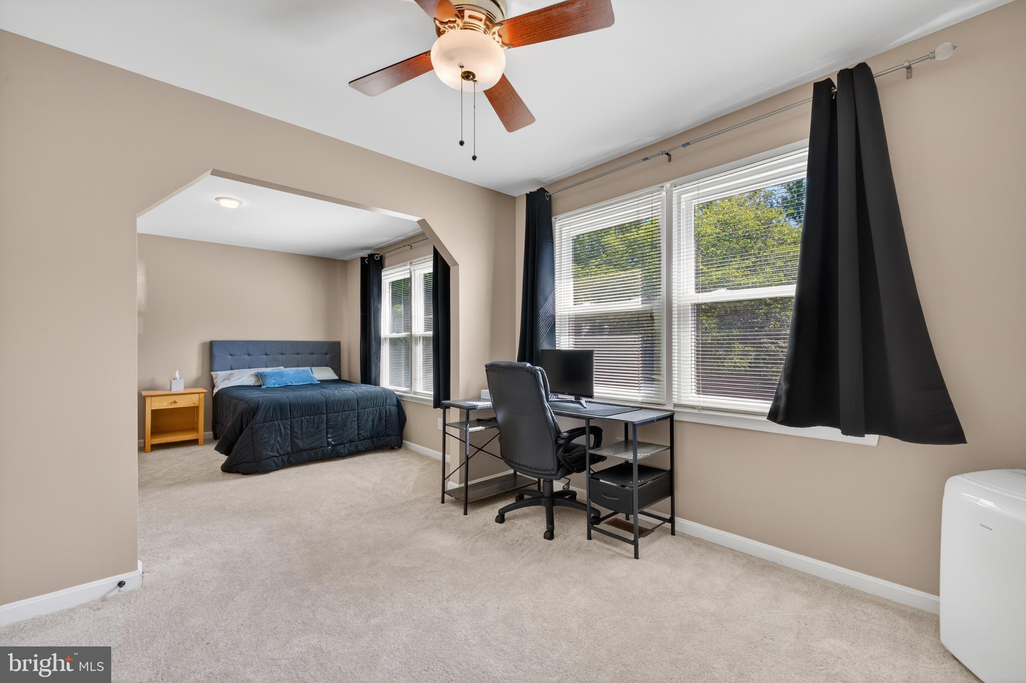 QUINCE ORCHARD VALLEY - Residential