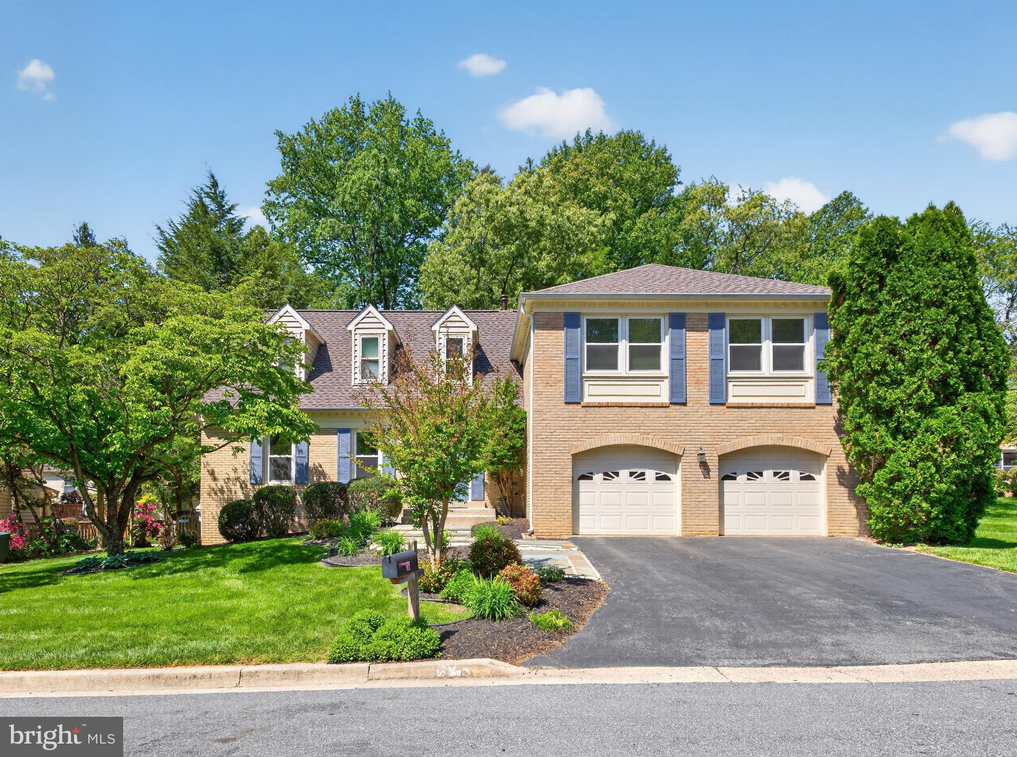 6 GALESVILLE COURT