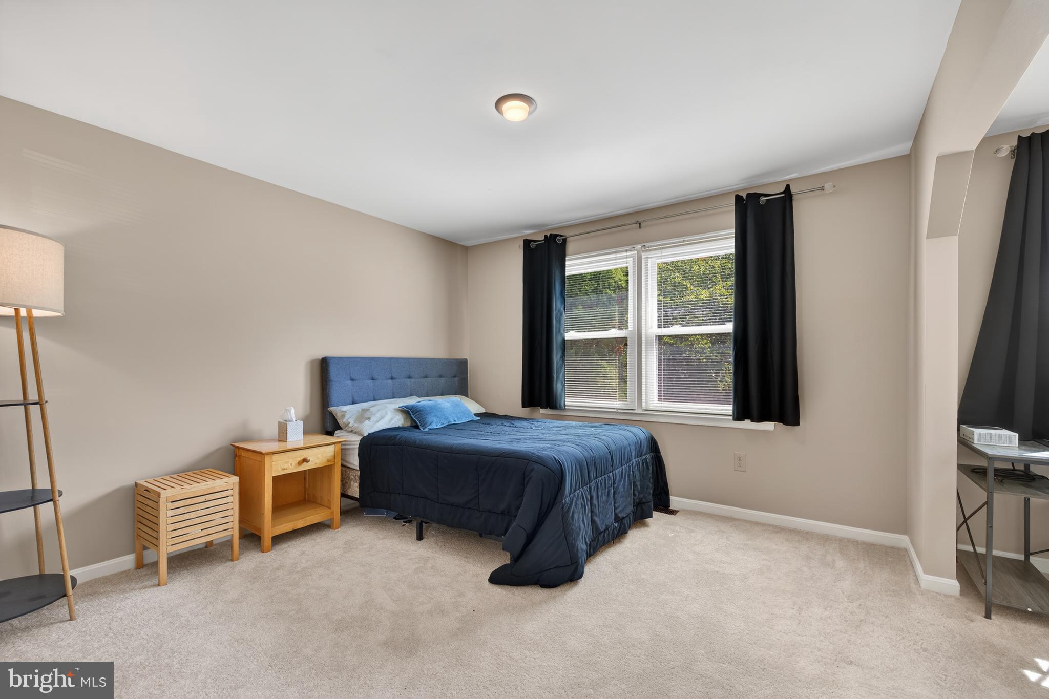 QUINCE ORCHARD VALLEY - Residential