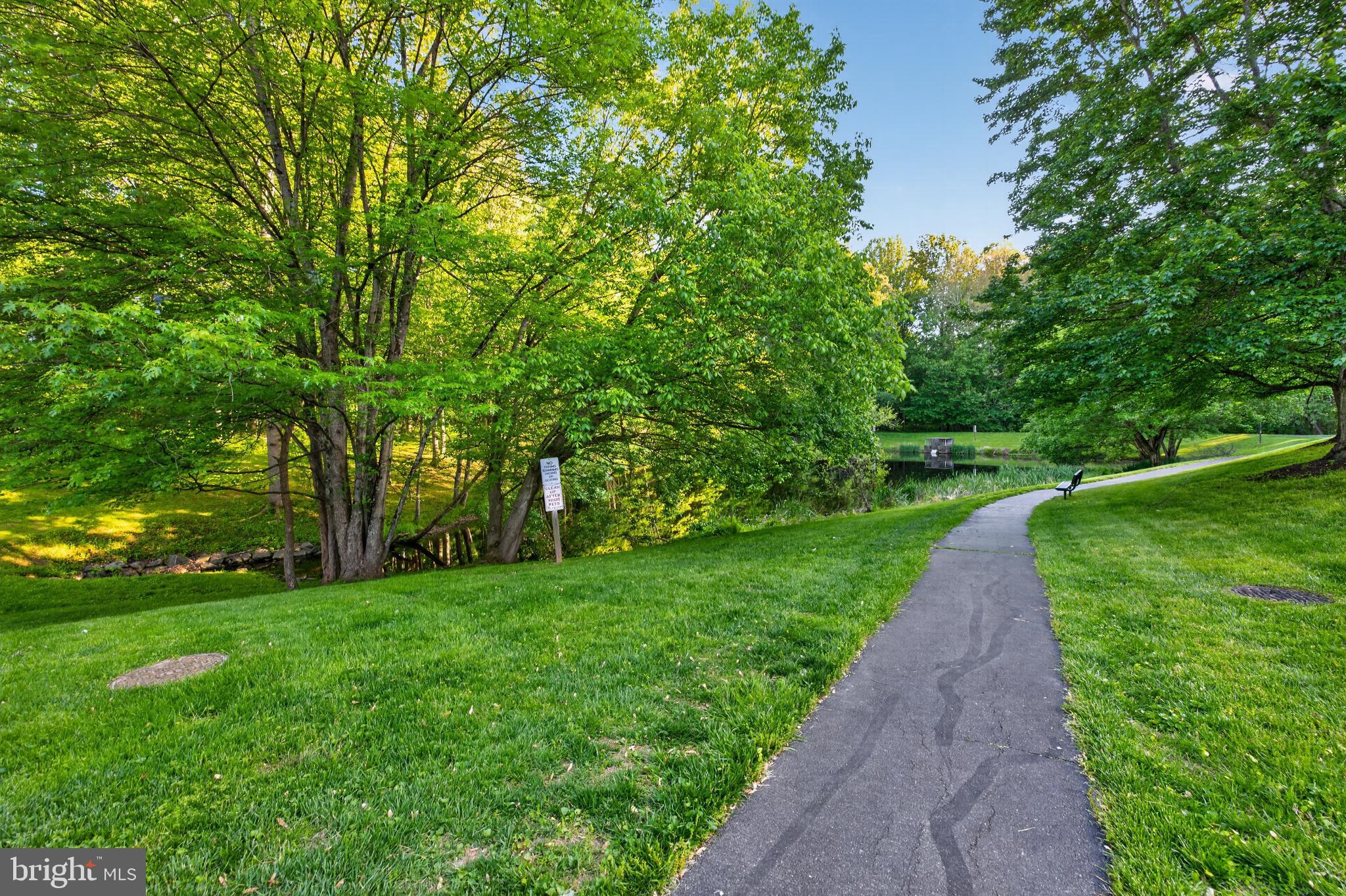 QUINCE ORCHARD VALLEY - Residential