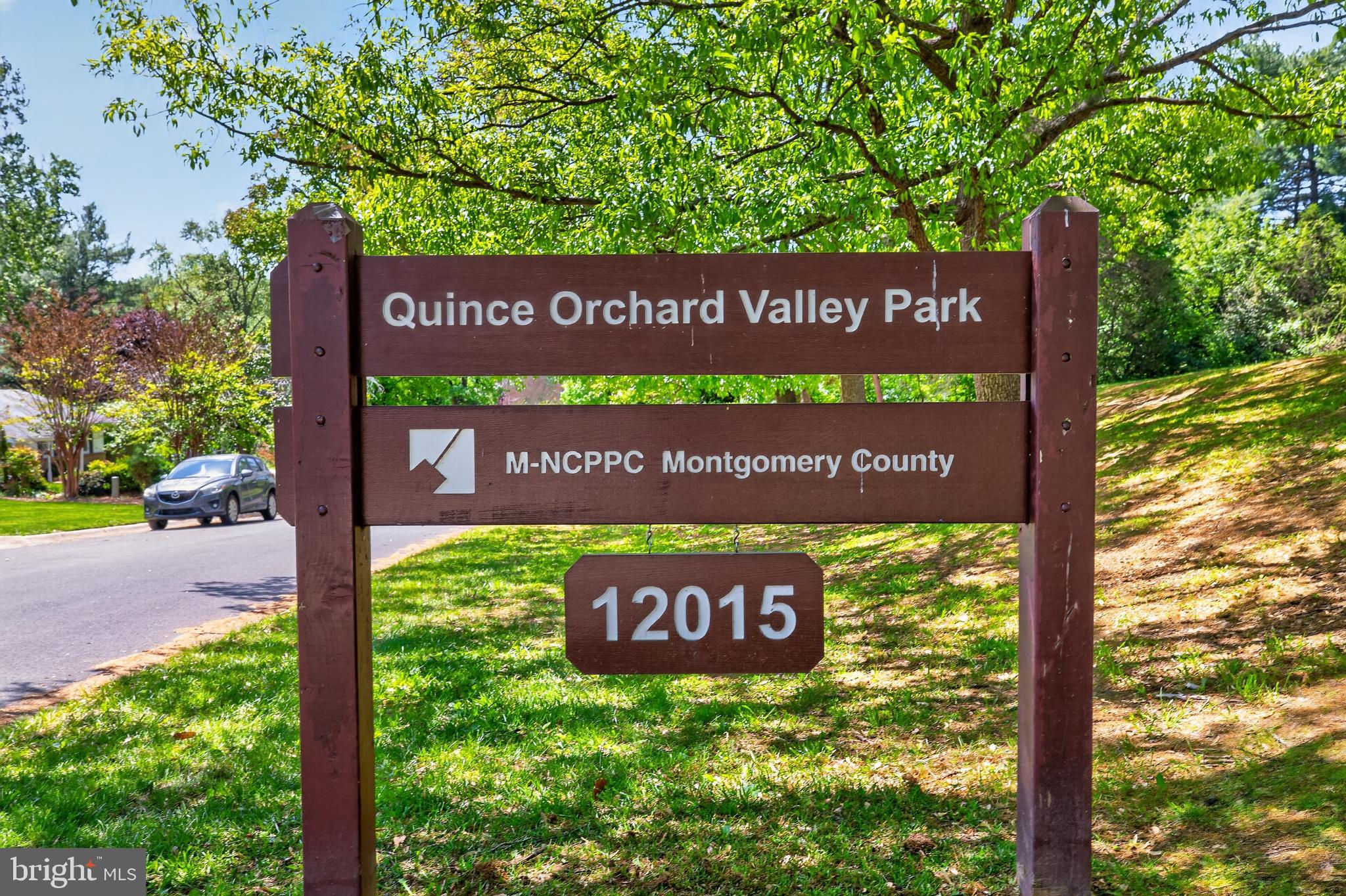 QUINCE ORCHARD VALLEY - Residential