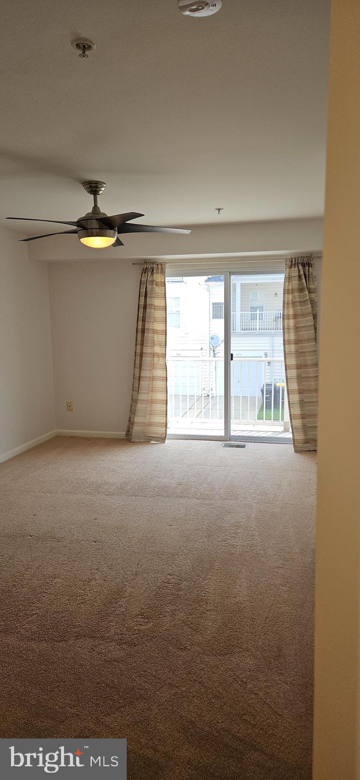 WATKINS PARK - Residential Lease