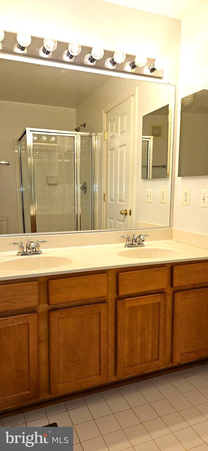 WATKINS PARK - Residential Lease