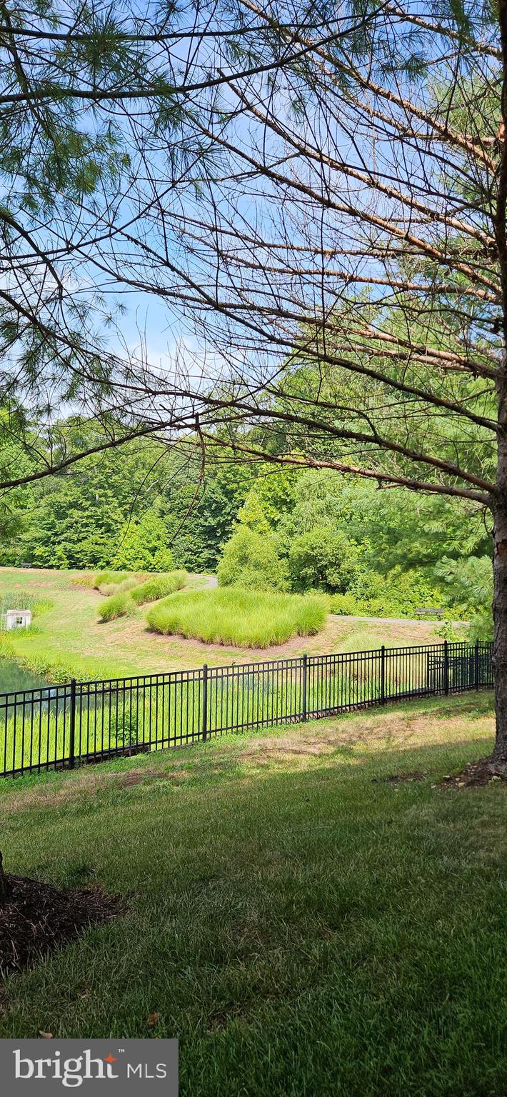 WATKINS PARK - Residential Lease