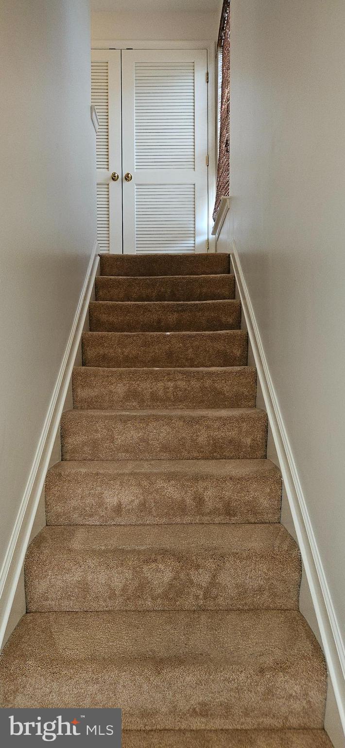 WATKINS PARK - Residential Lease