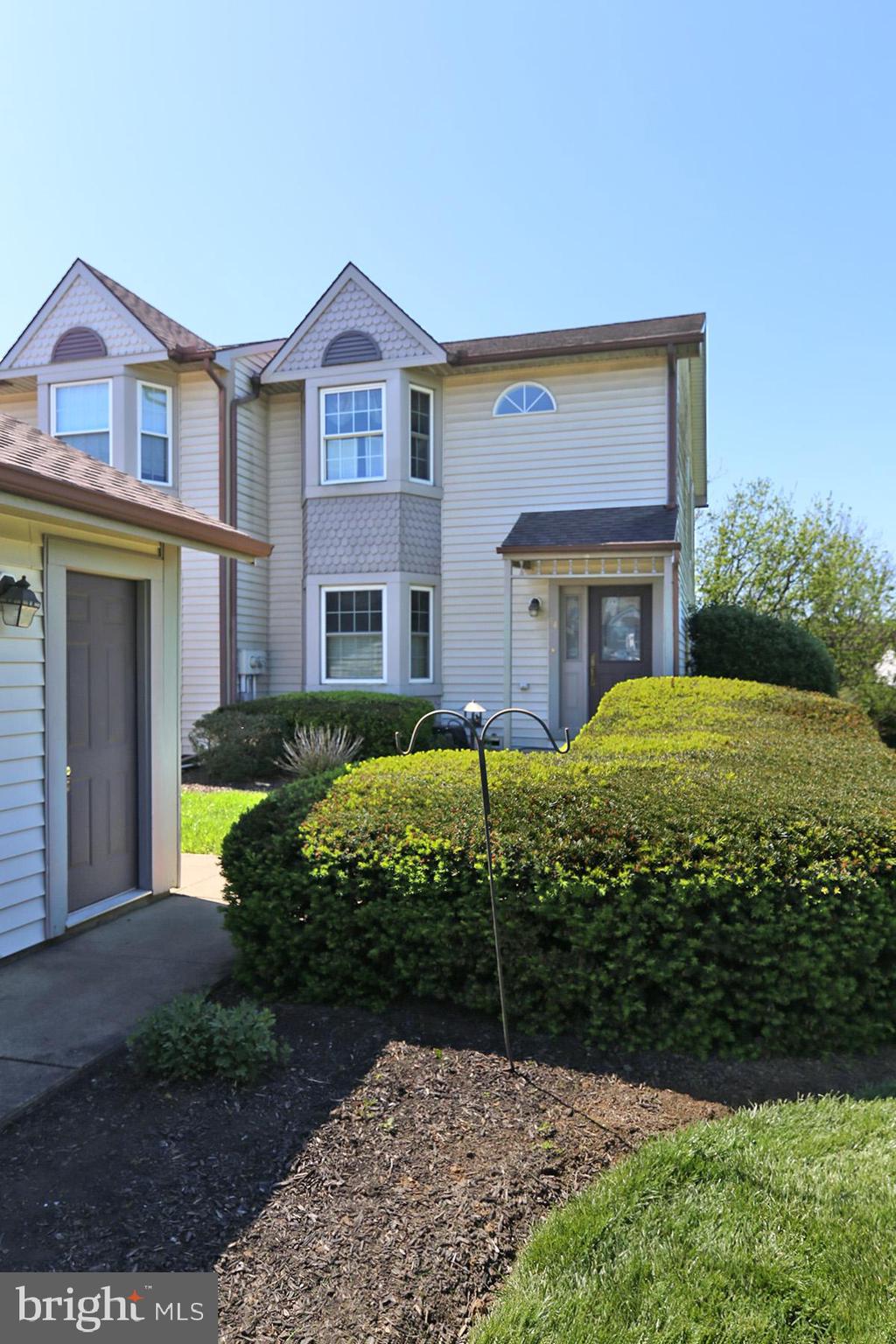 14 SHADY LN U-0001
