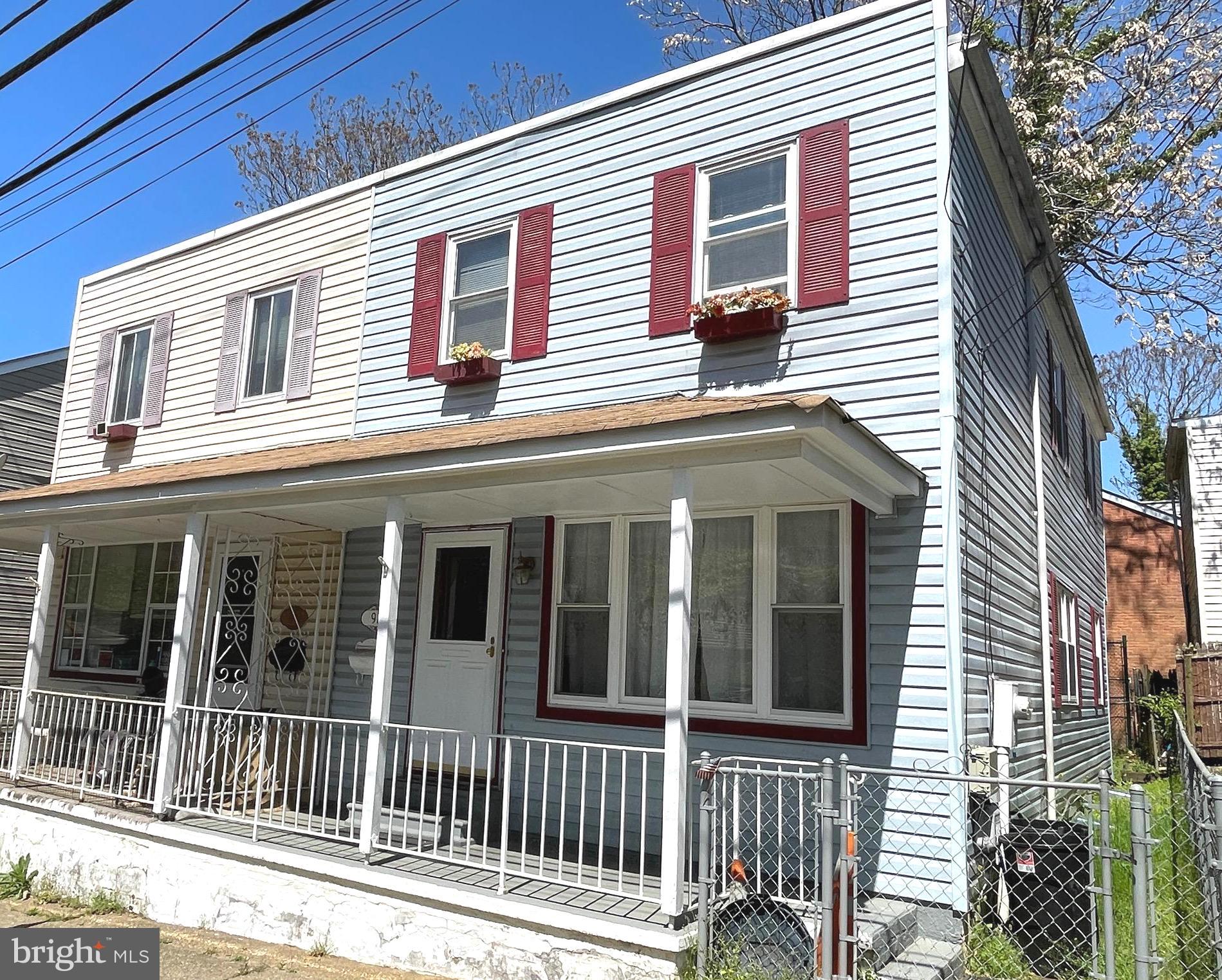 REGULARS - Residential