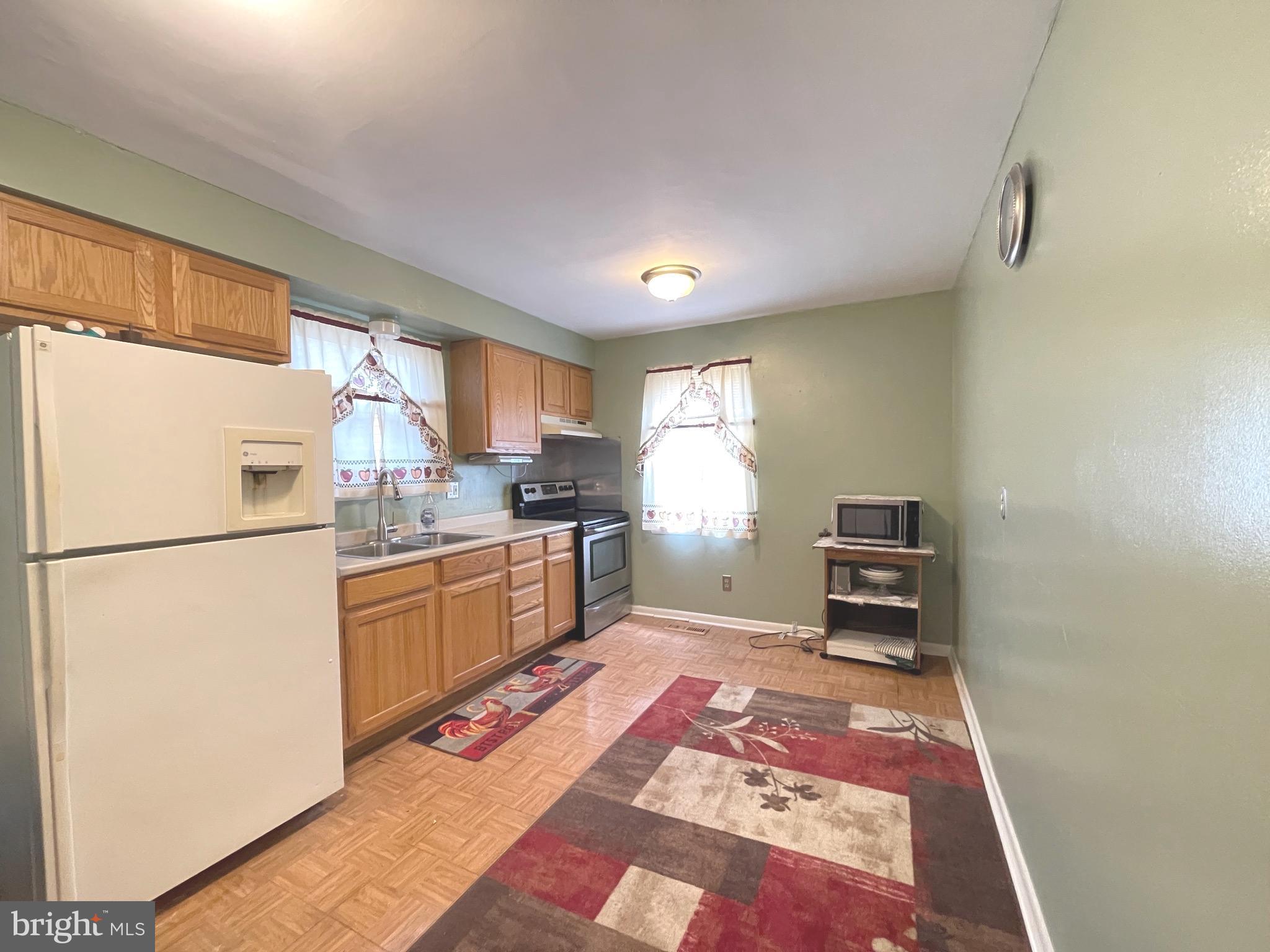 REGULARS - Residential